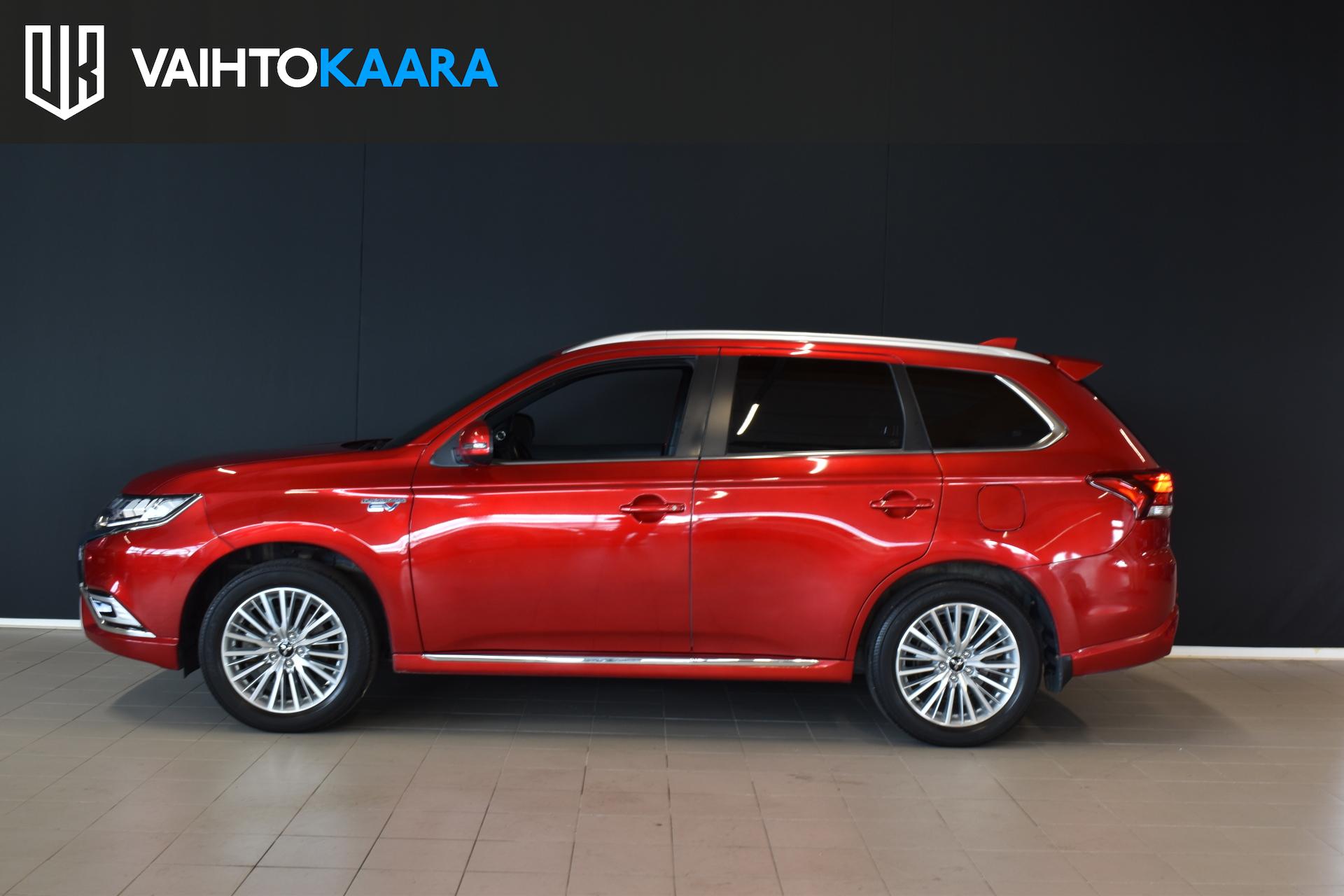 MITSUBISHI Outlander PHEV 3