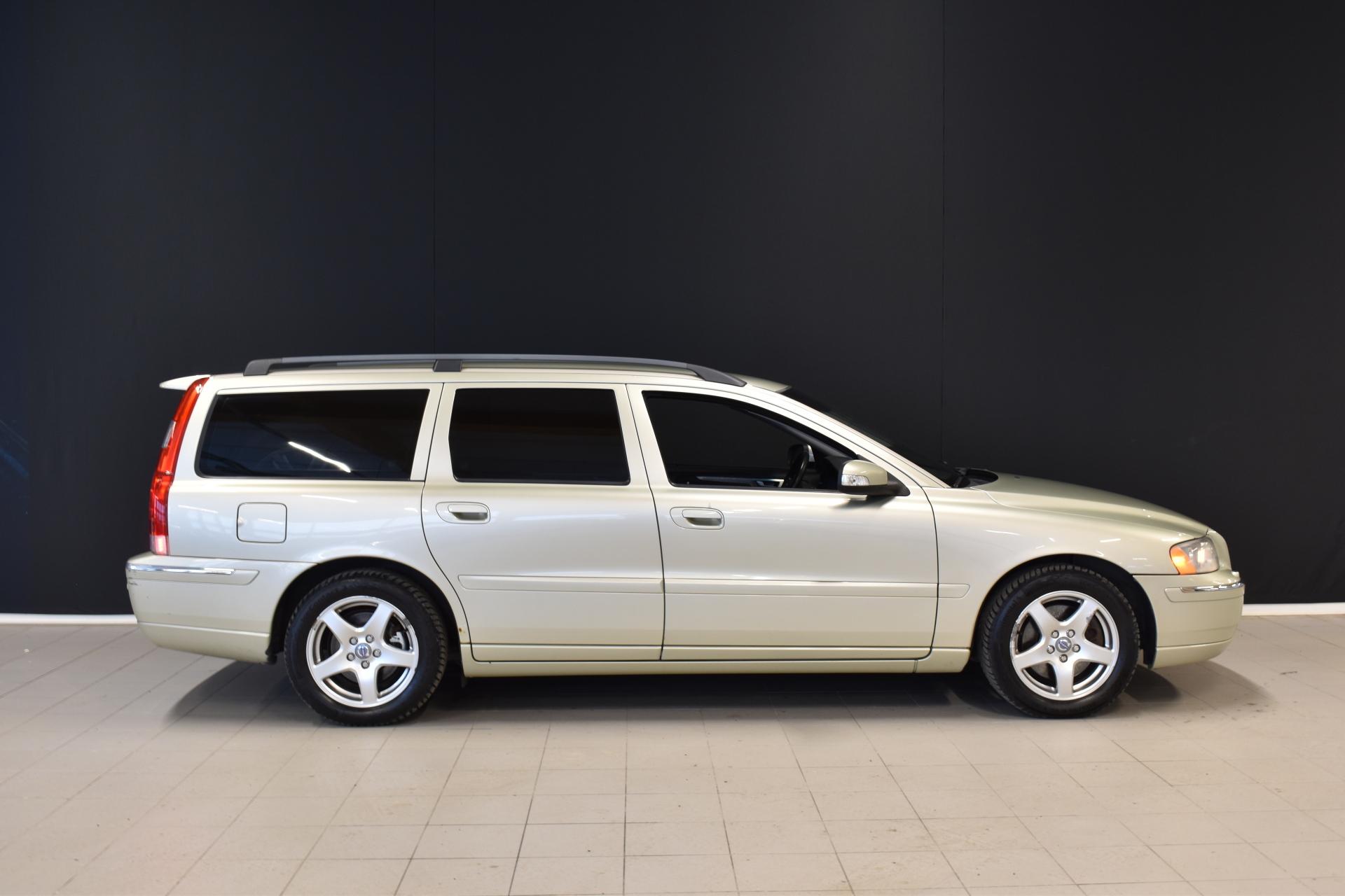 VOLVO V70 2006