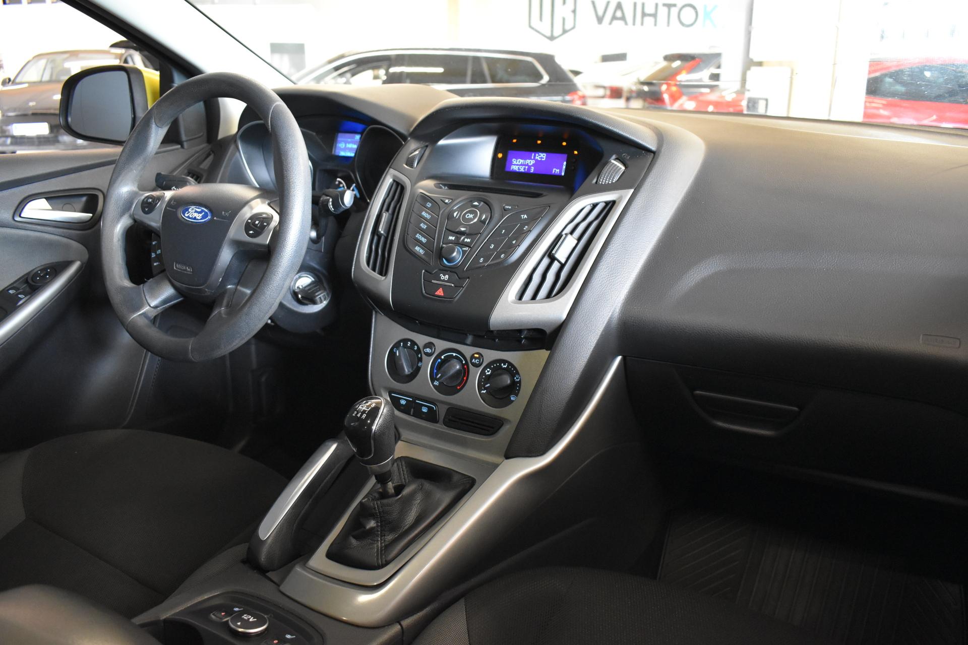 FORD Focus 2011