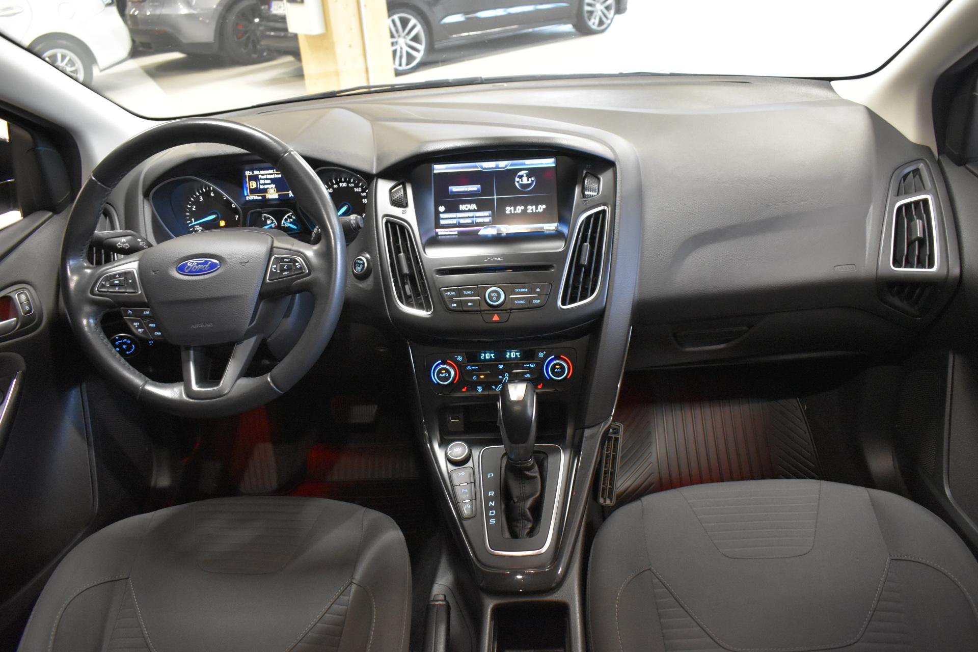 FORD Focus 15