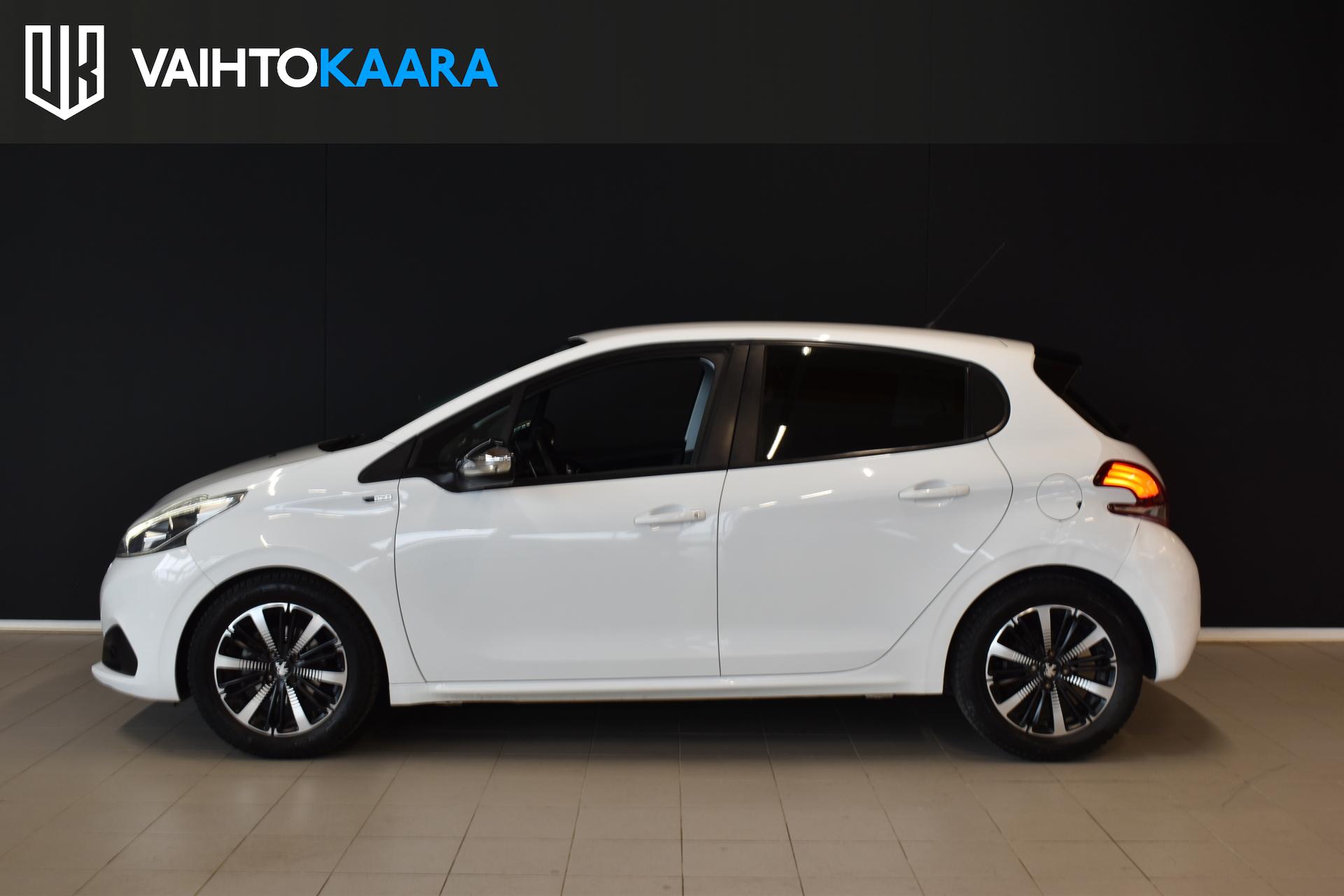 PEUGEOT 208 2018