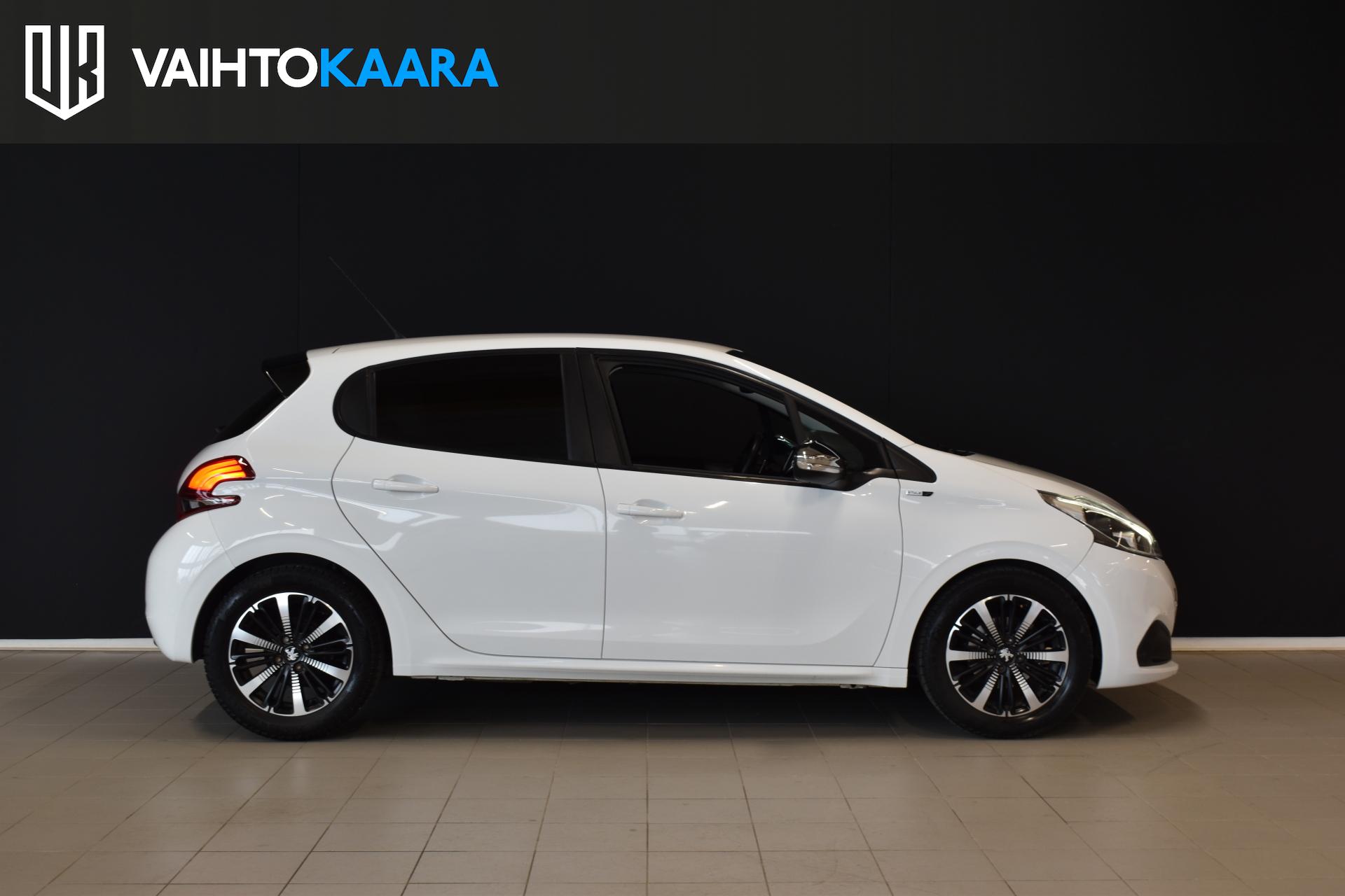 PEUGEOT 208 2018