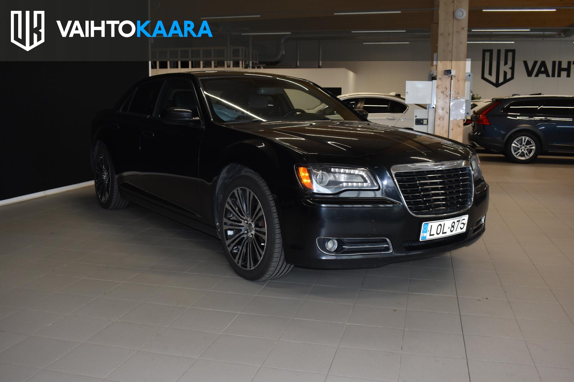 CHRYSLER 300 2012