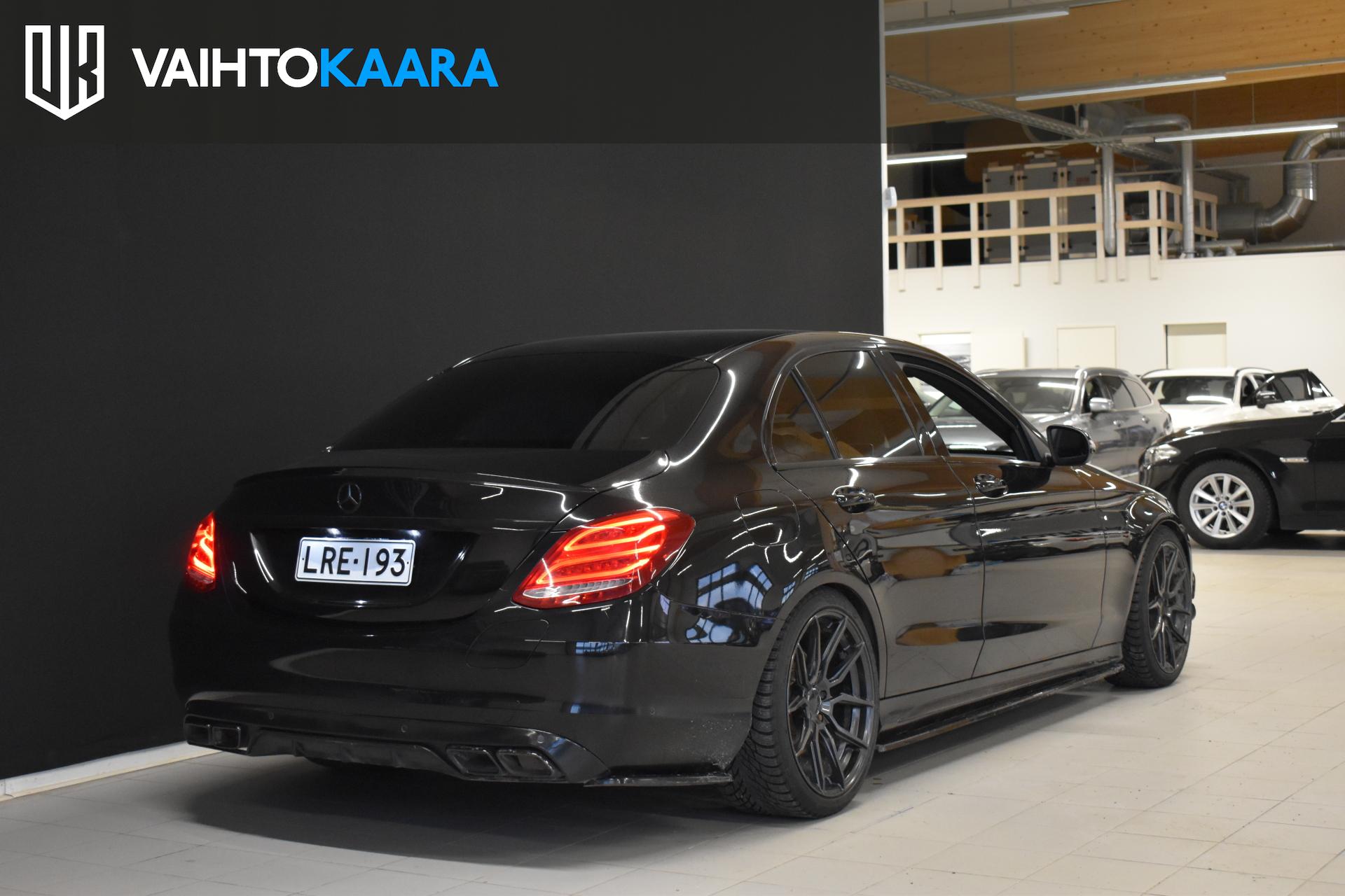 MERCEDES-BENZ C 2015