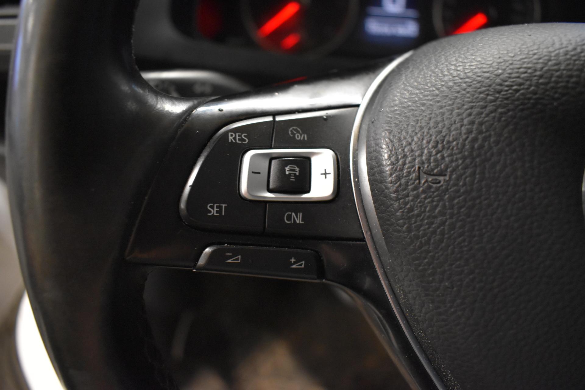 VOLKSWAGEN Transporter 2017