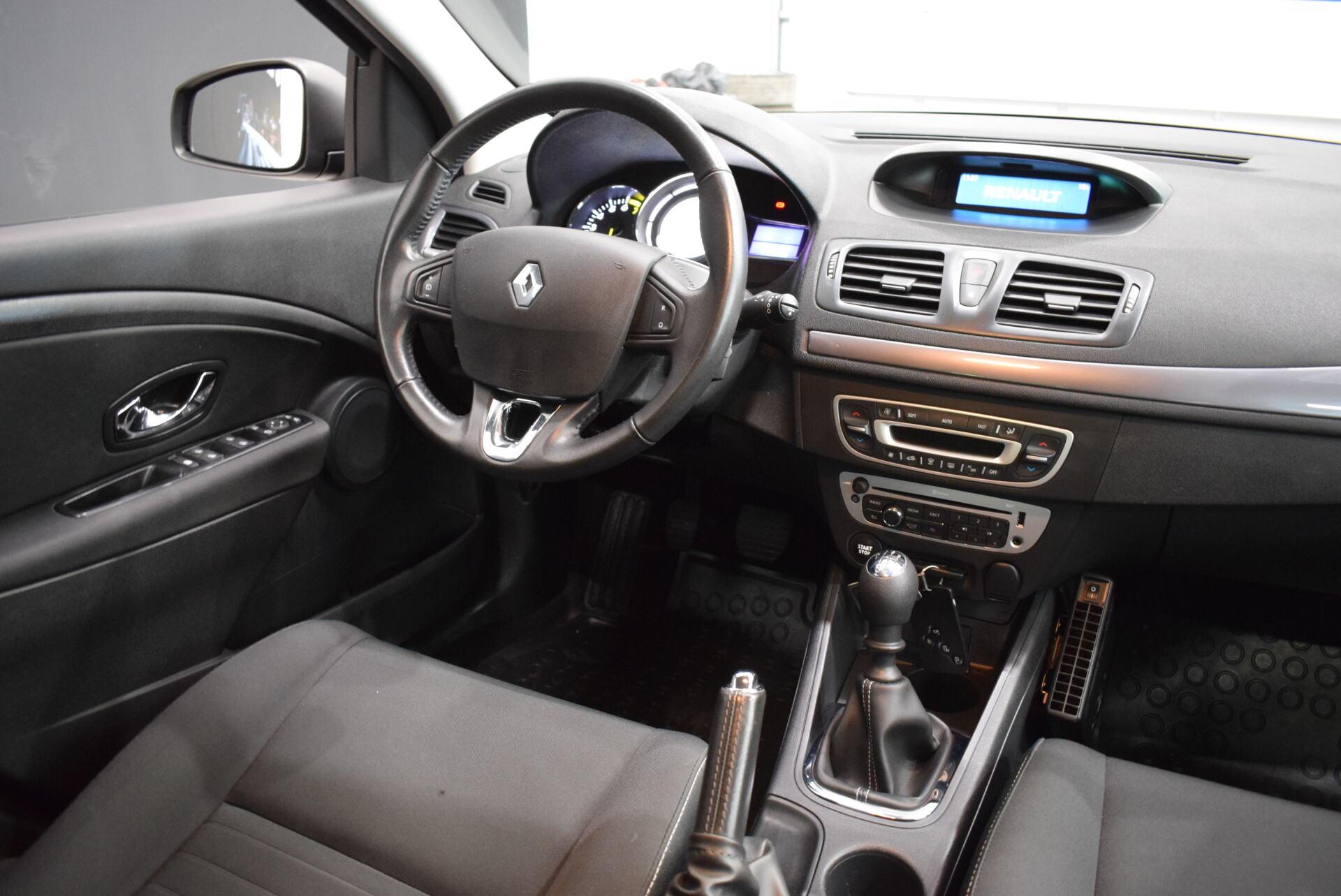 RENAULT Megane 2015