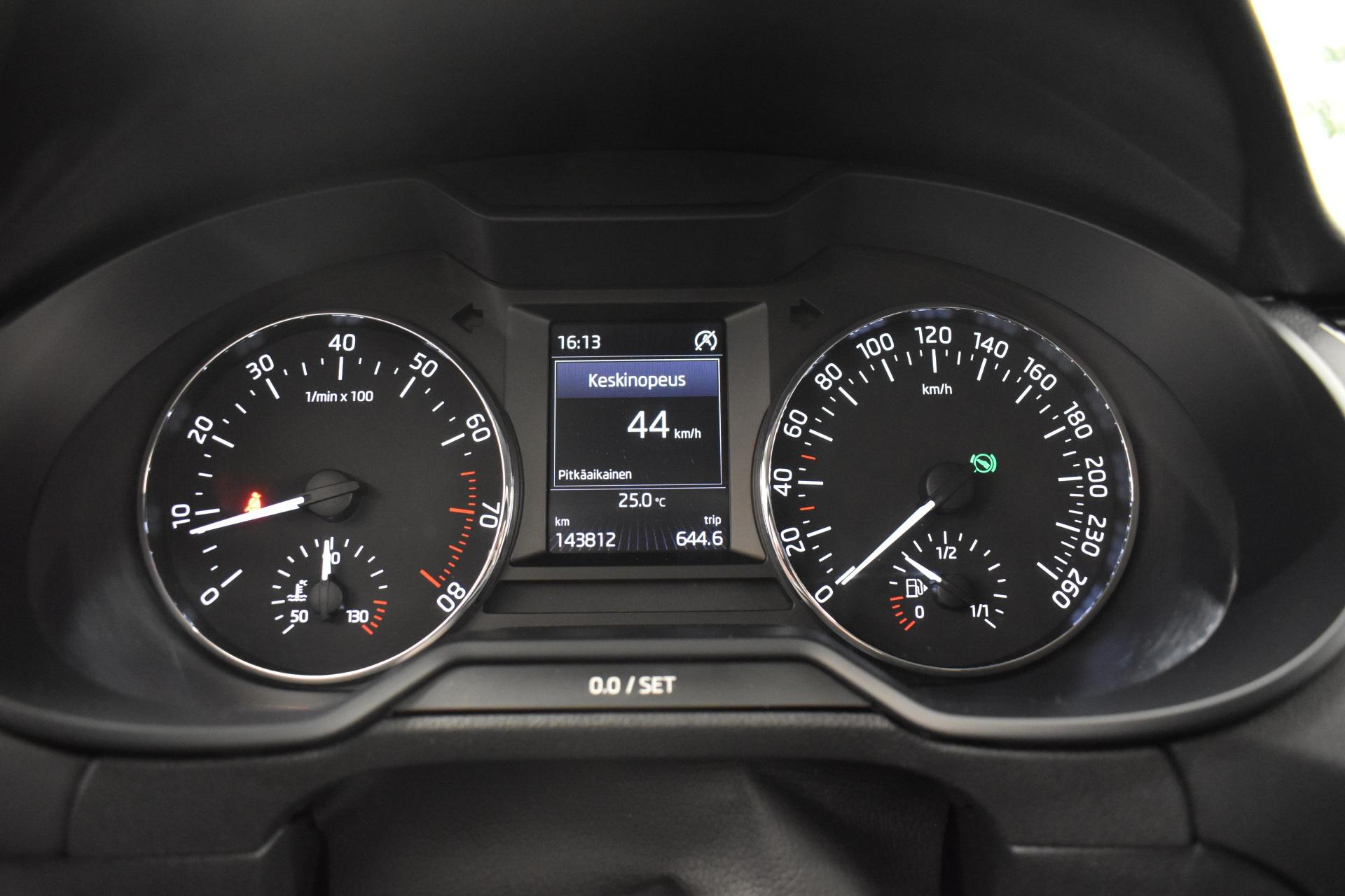 SKODA Octavia 15