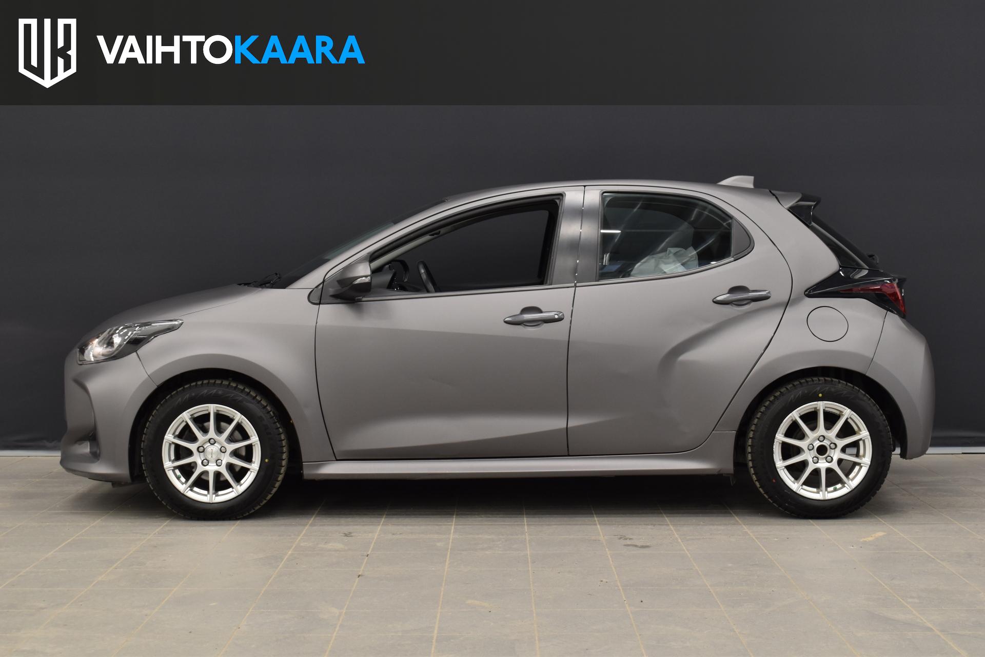 TOYOTA Yaris 2021