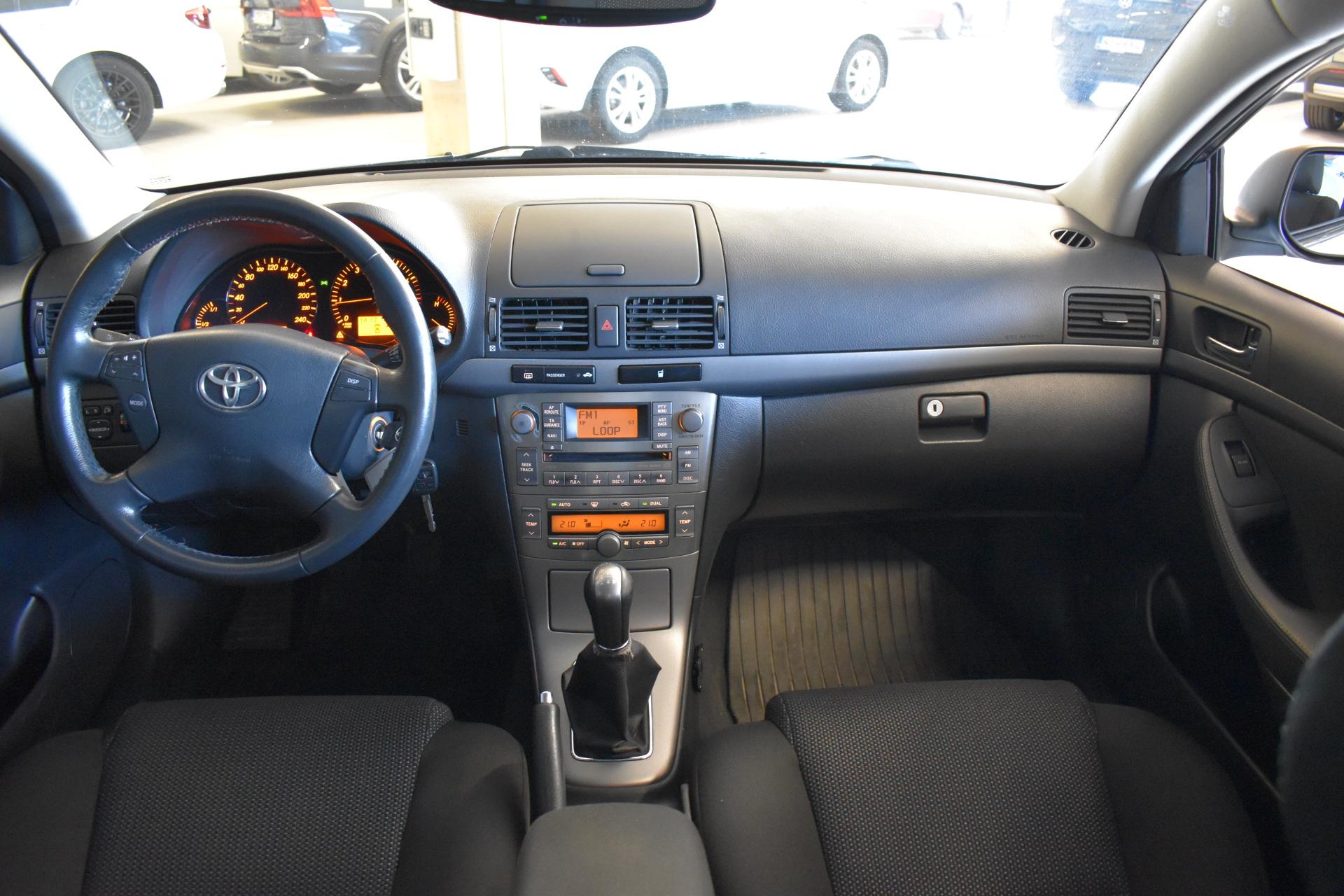 TOYOTA Avensis 2007
