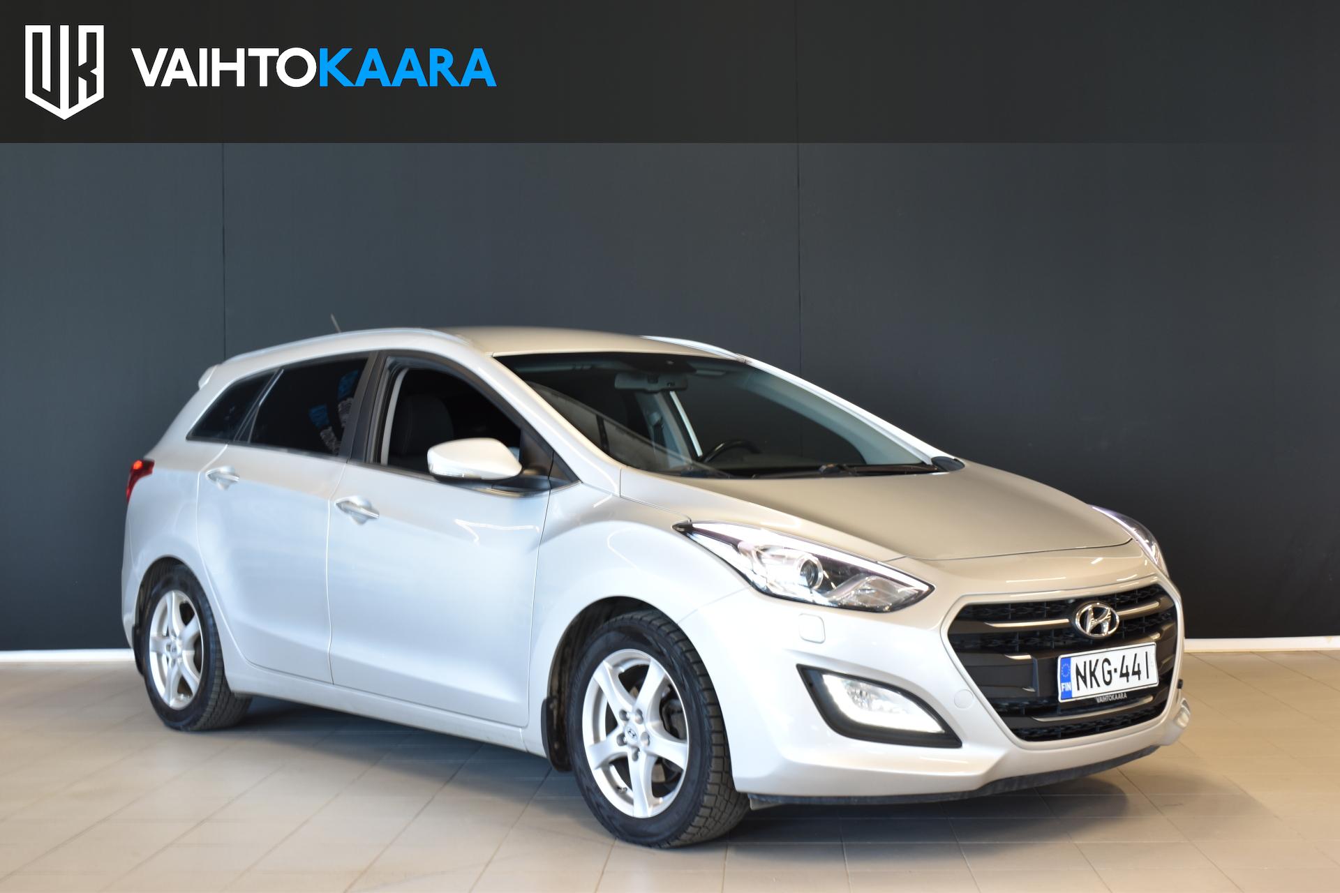 HYUNDAI i30 2016