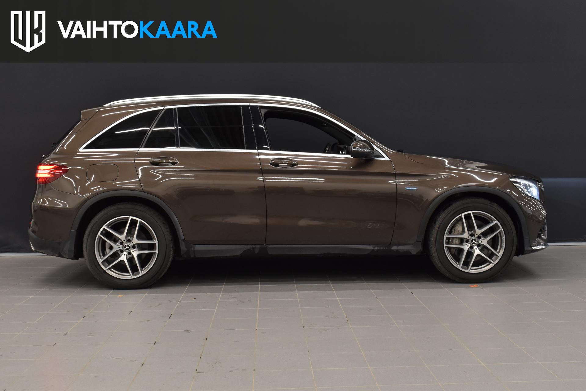 MERCEDES-BENZ GLC 2017