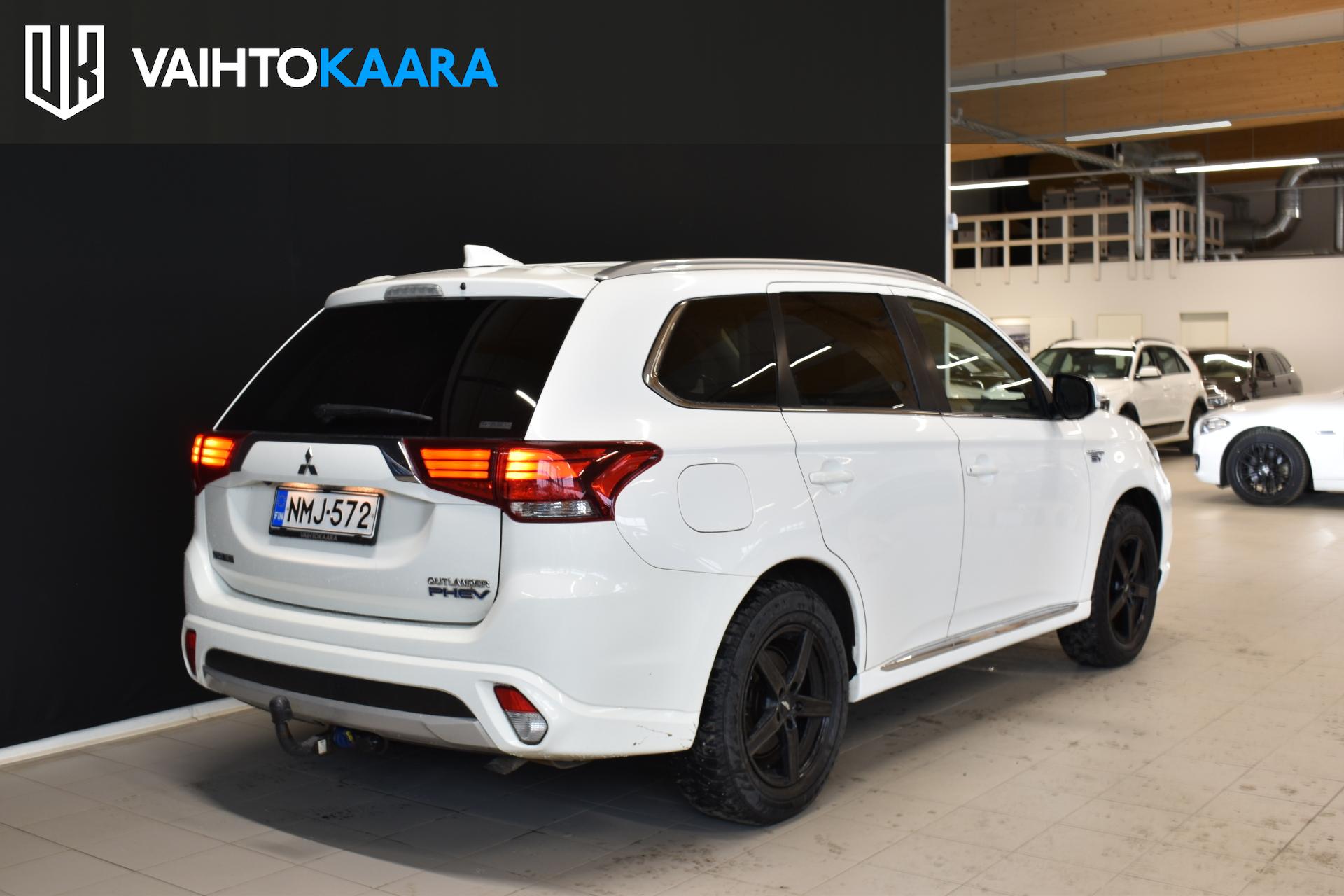 MITSUBISHI Outlander PHEV 2017