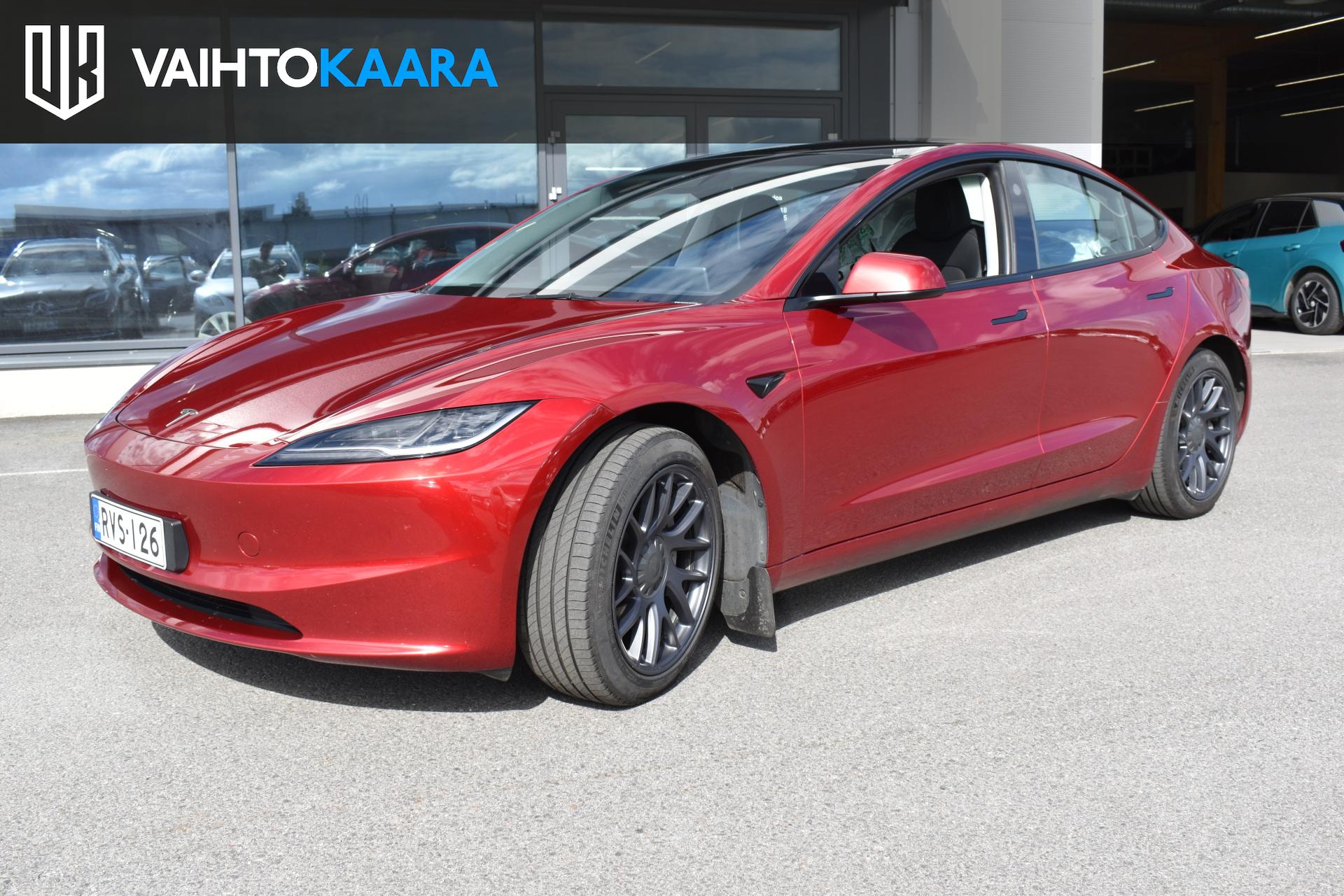 TESLA Model 3 2024