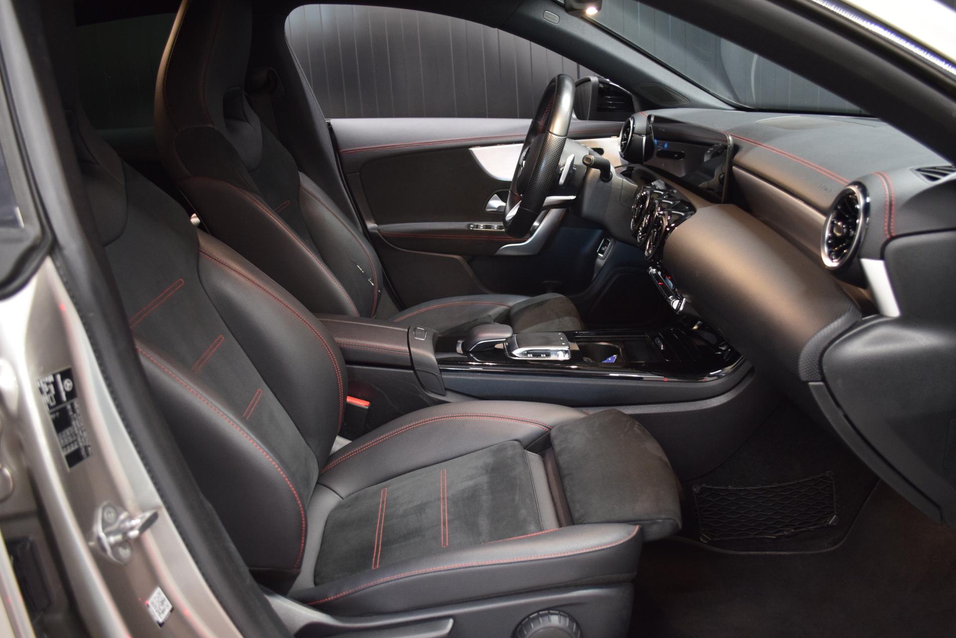 MERCEDES-BENZ CLA 2020