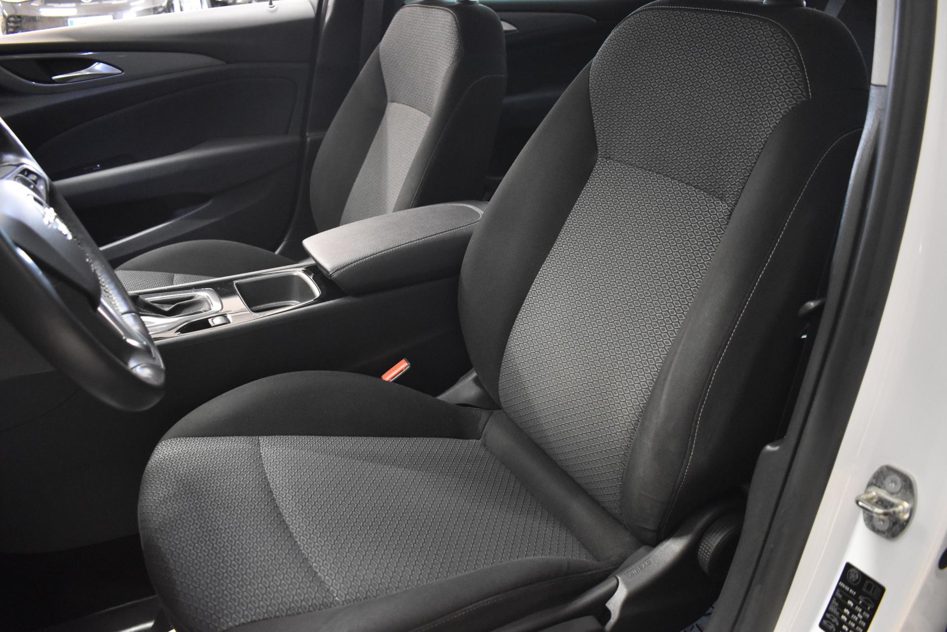 OPEL Insignia 2017