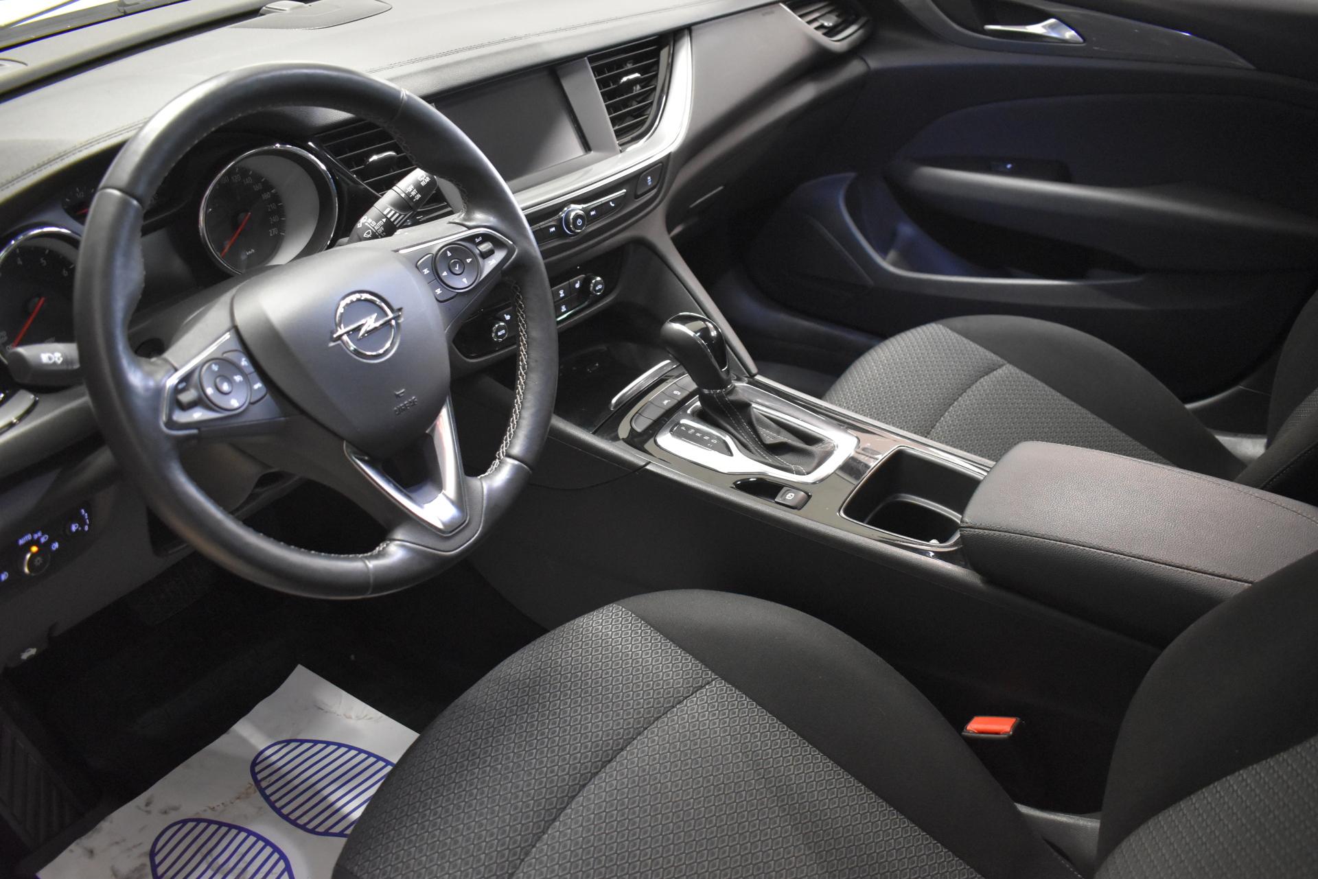 OPEL Insignia 2017