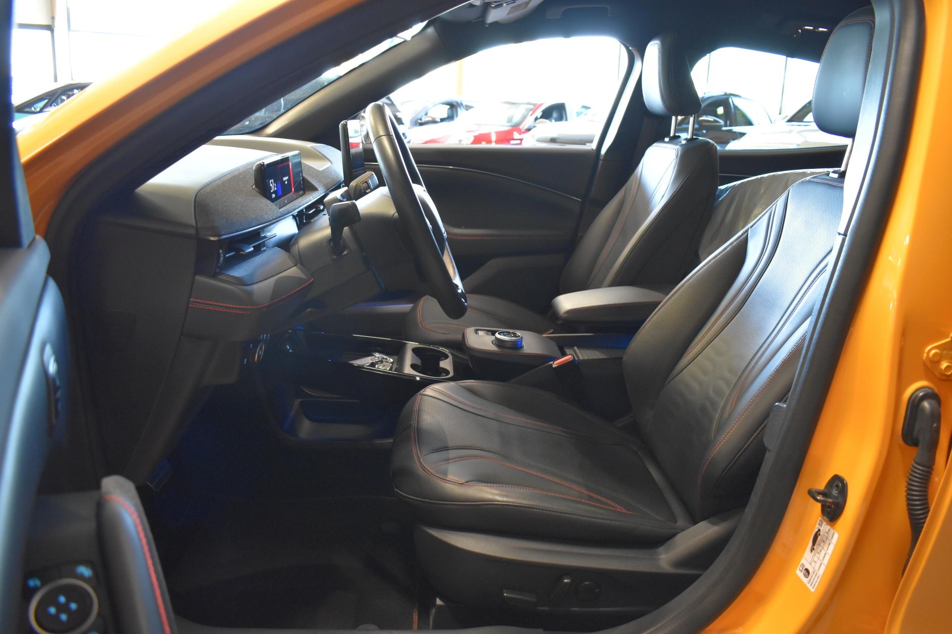 FORD Mustang Mach-E 2024