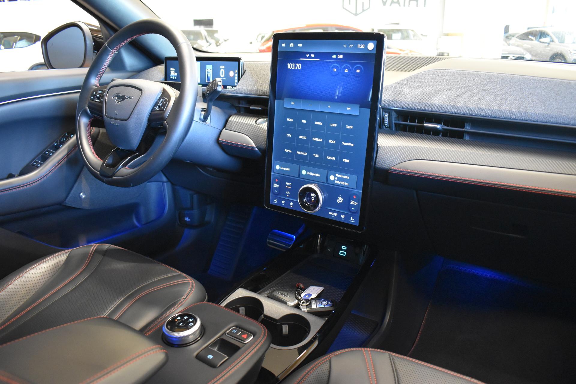 FORD Mustang Mach-E 2024