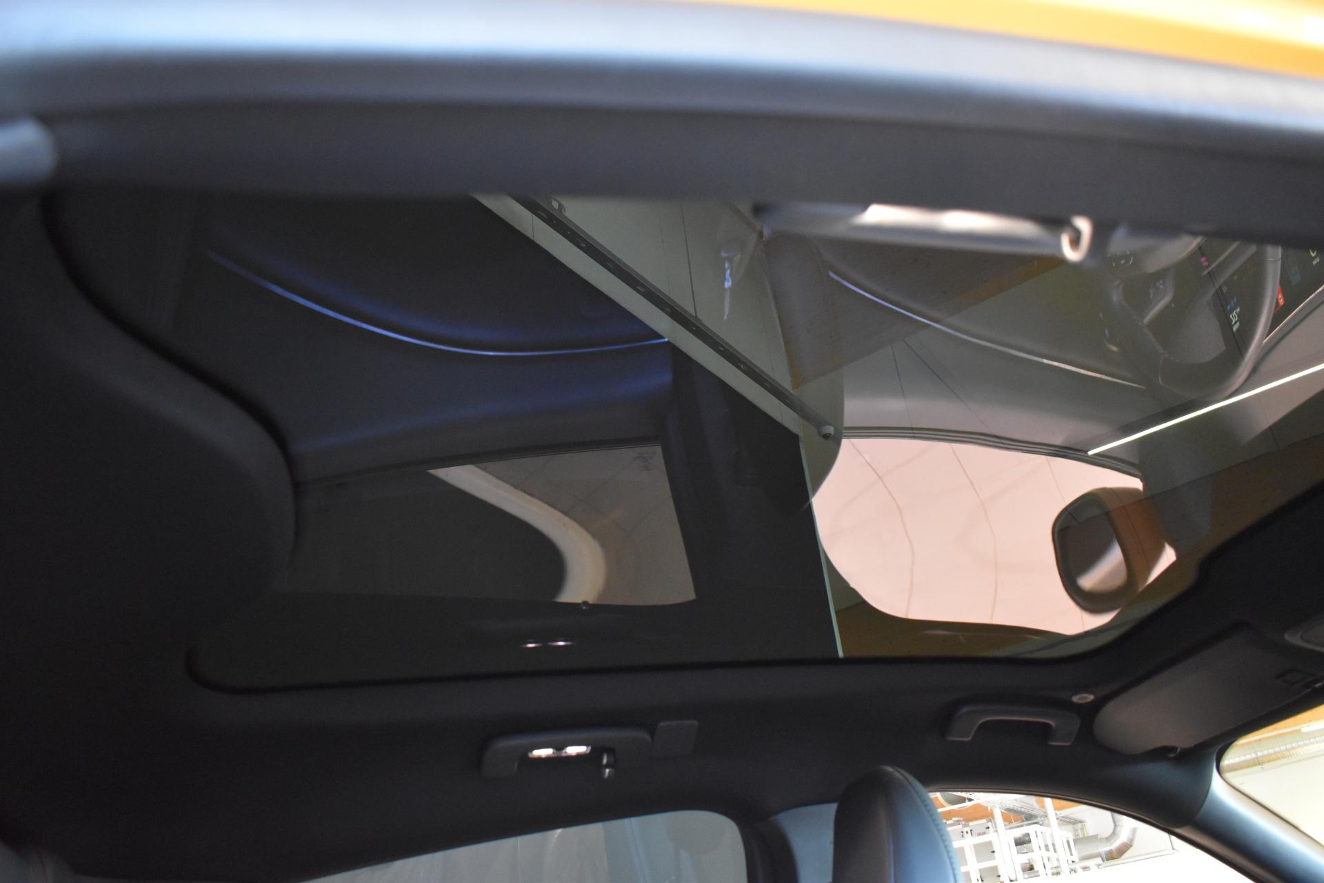 FORD Mustang Mach-E 2024