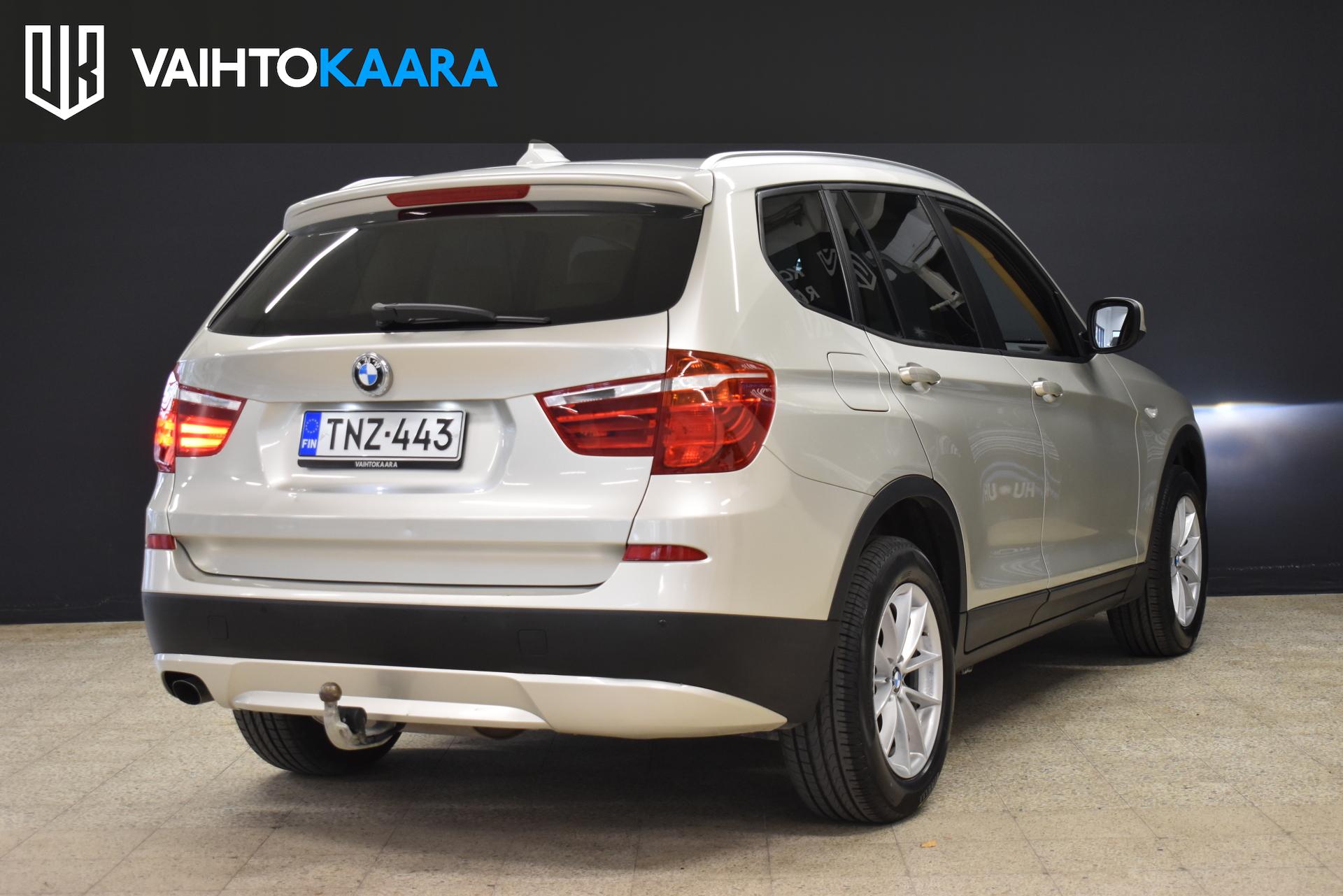 BMW X3 2011