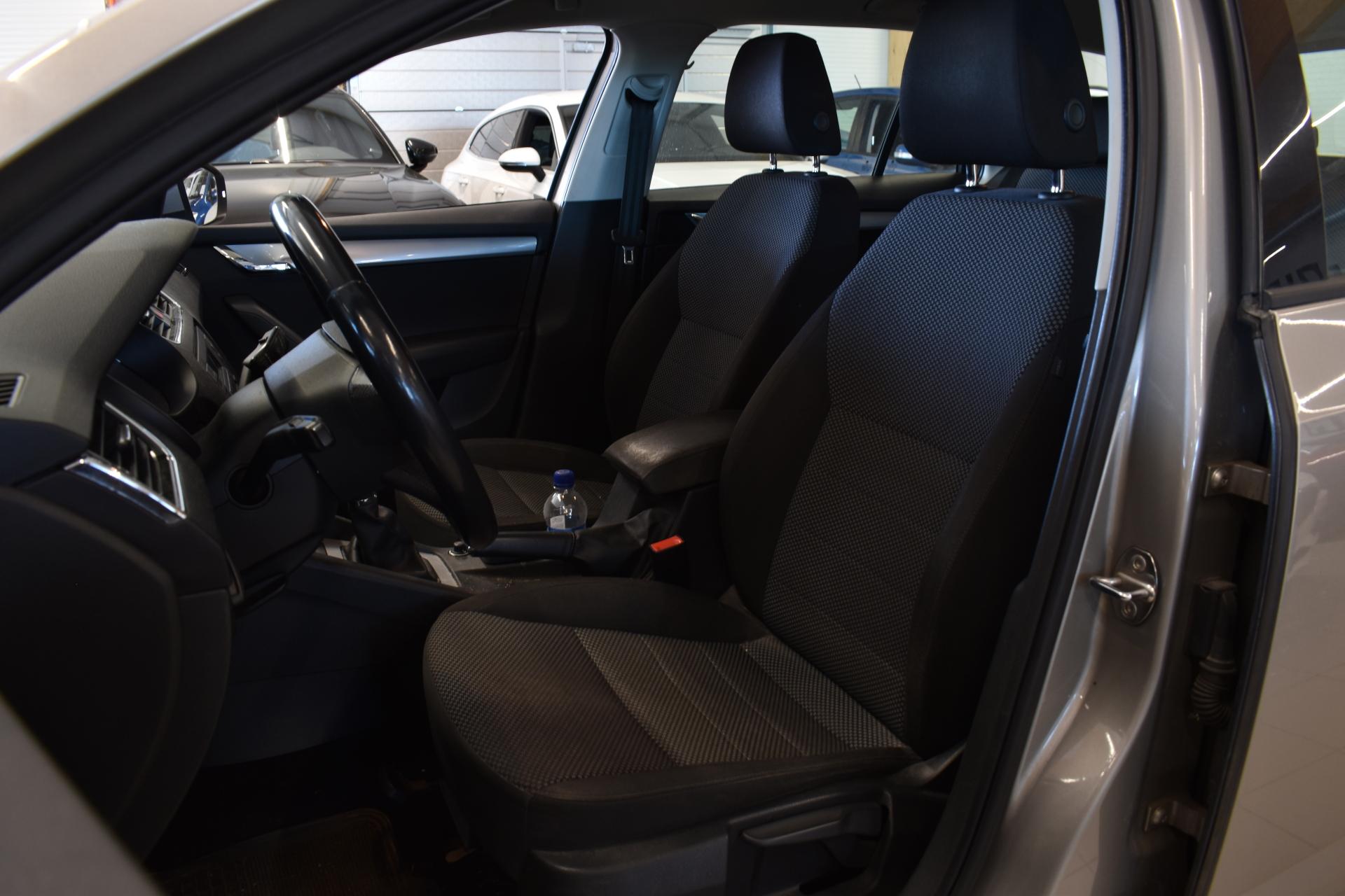 SKODA Octavia 2014