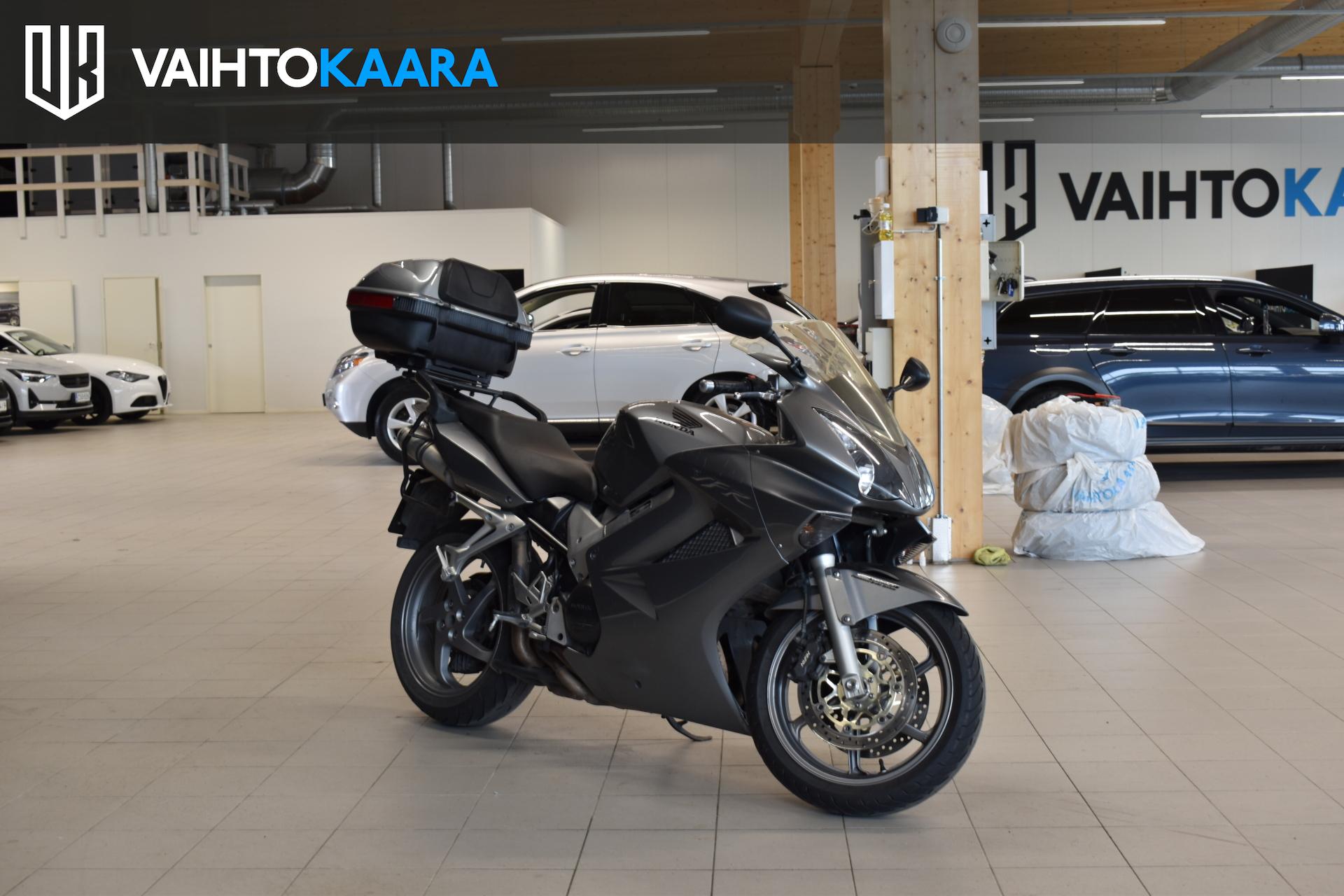 HONDA VFR 2008