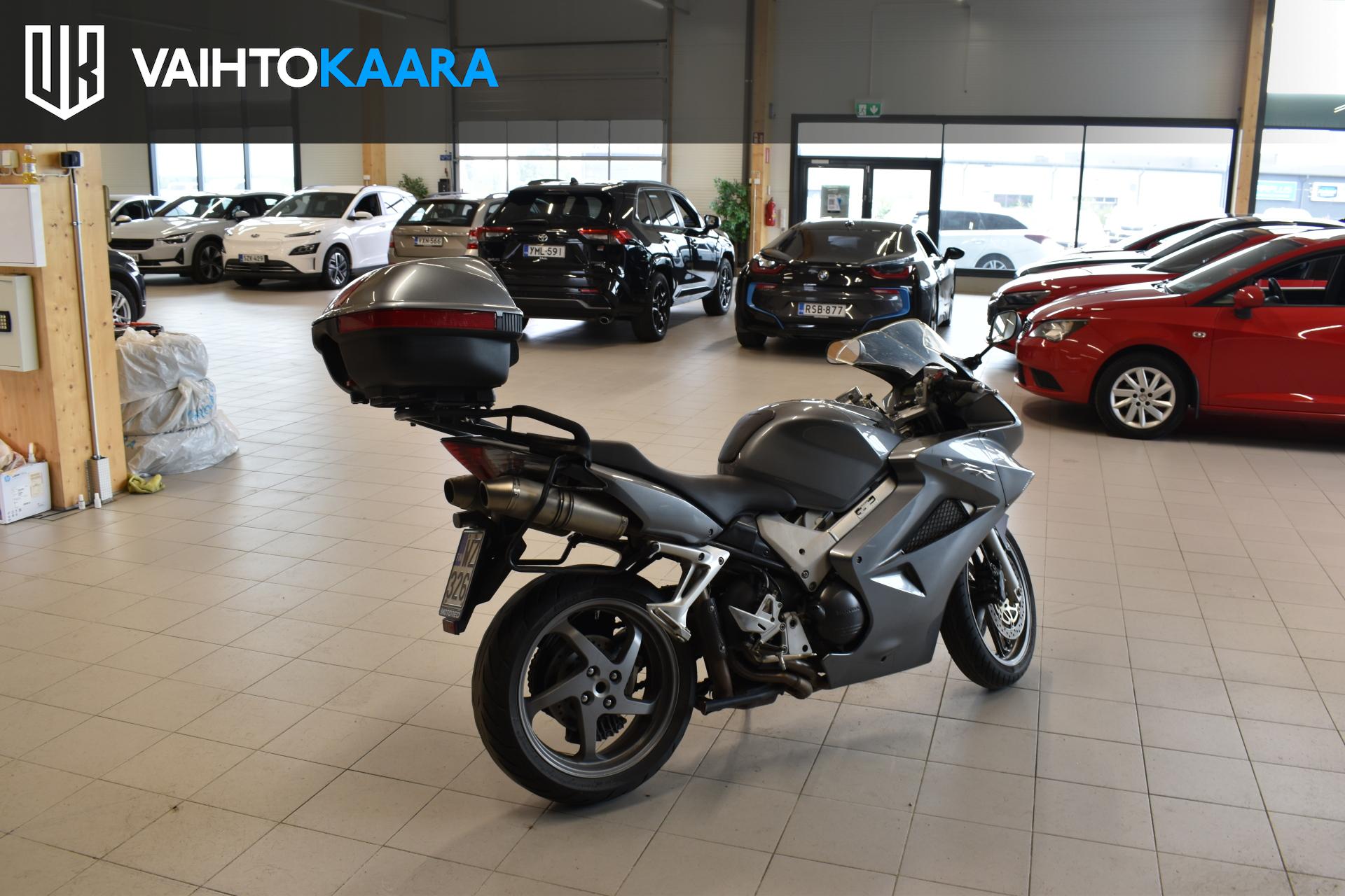 HONDA VFR 2008