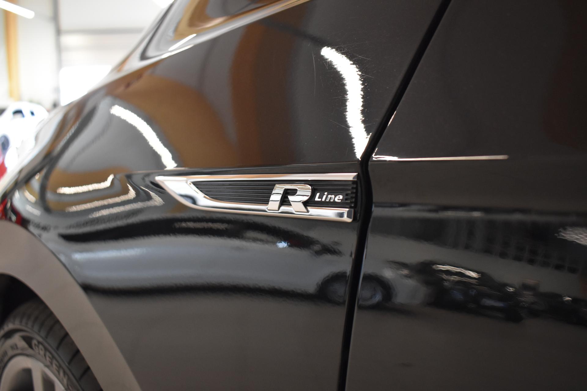 VOLKSWAGEN Golf Sportsvan 10