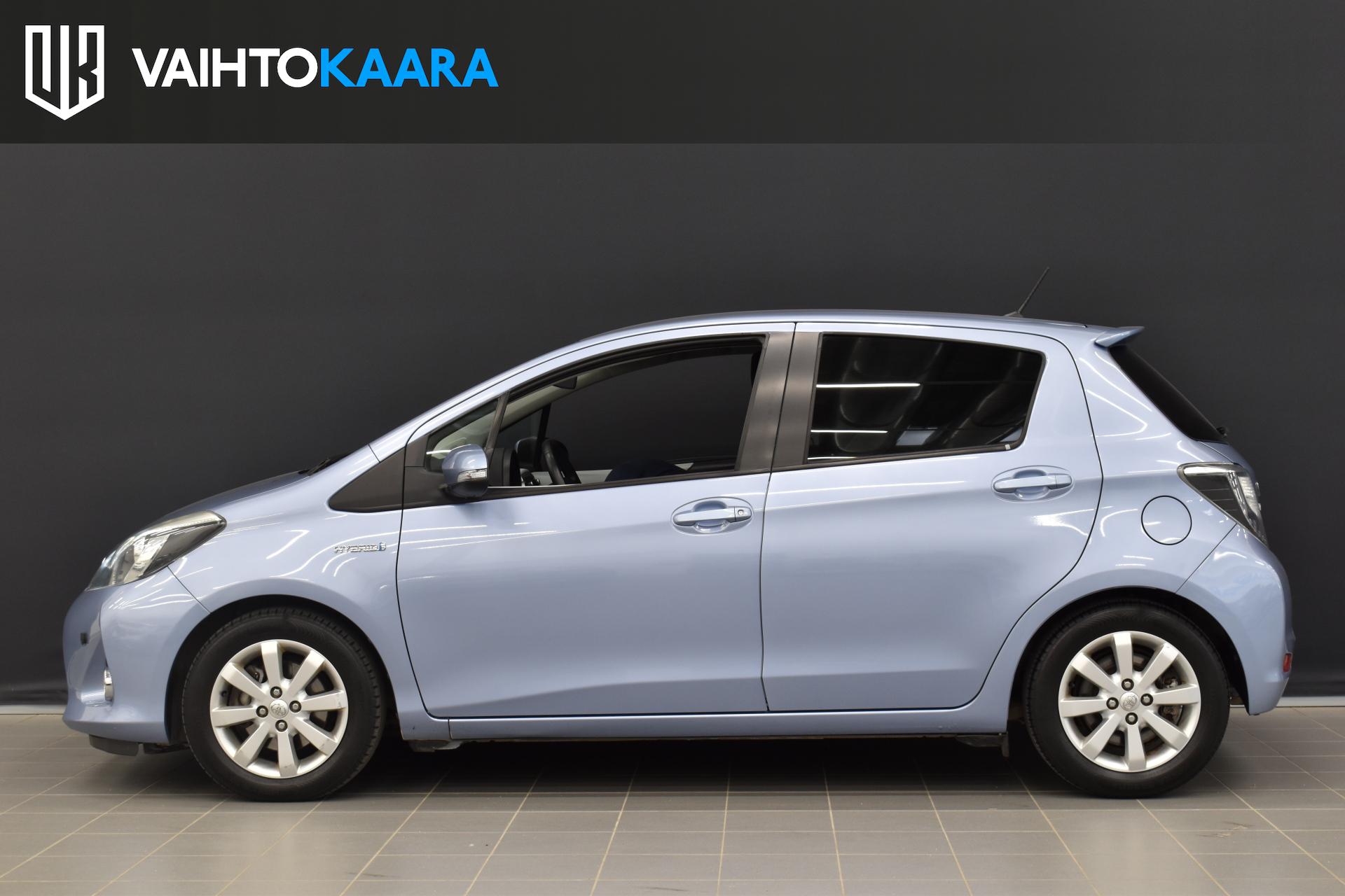 TOYOTA Yaris 2012