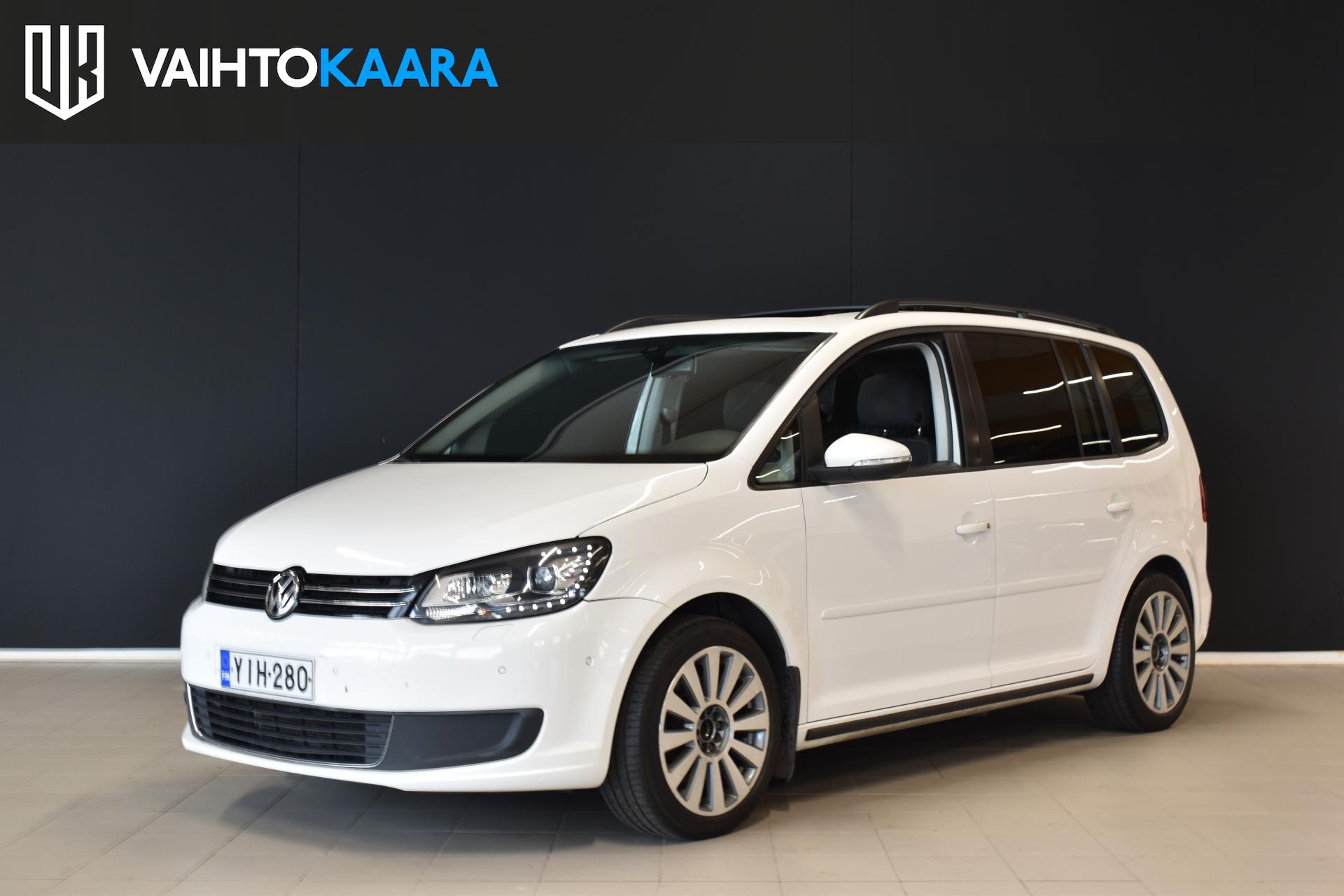 VOLKSWAGEN Touran 2013