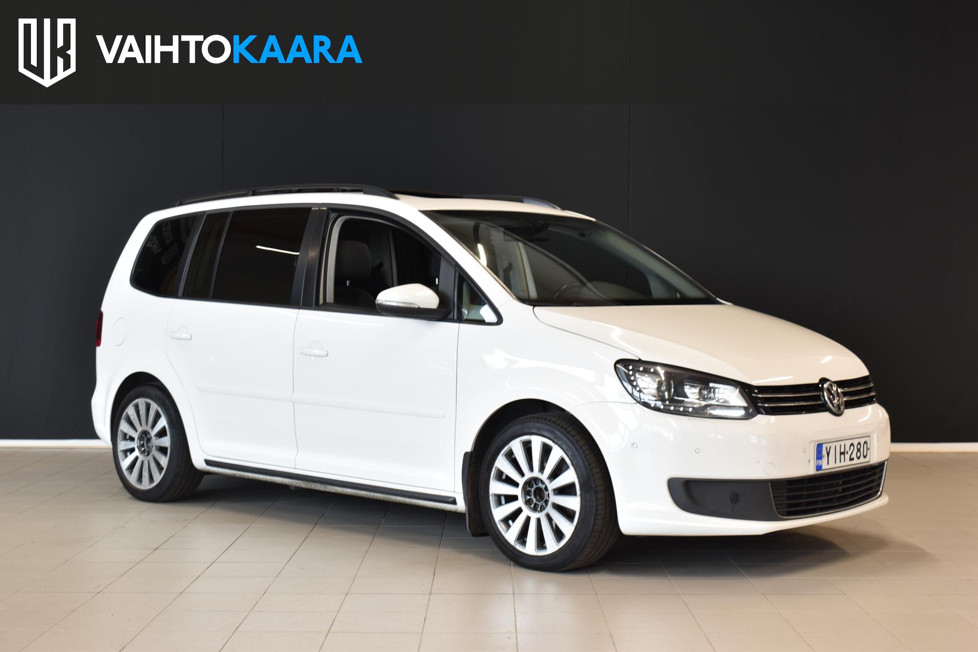VOLKSWAGEN Touran 2013