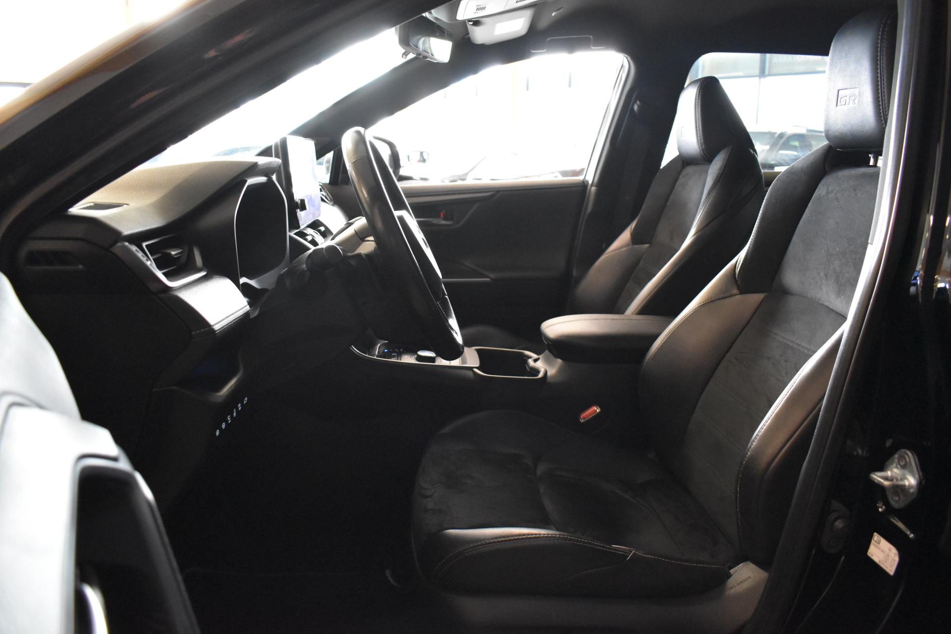 TOYOTA RAV4 2023