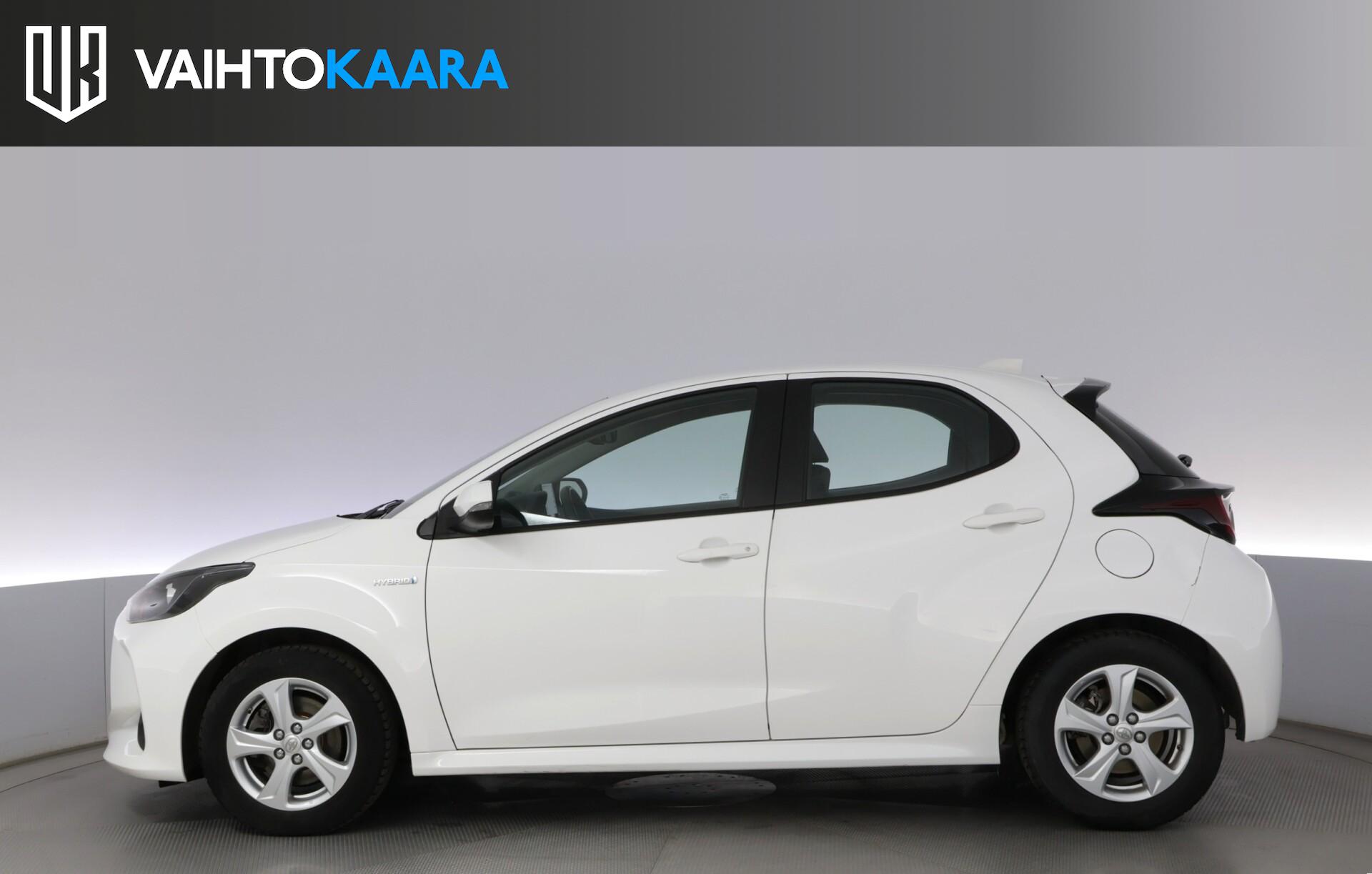 TOYOTA Yaris 3