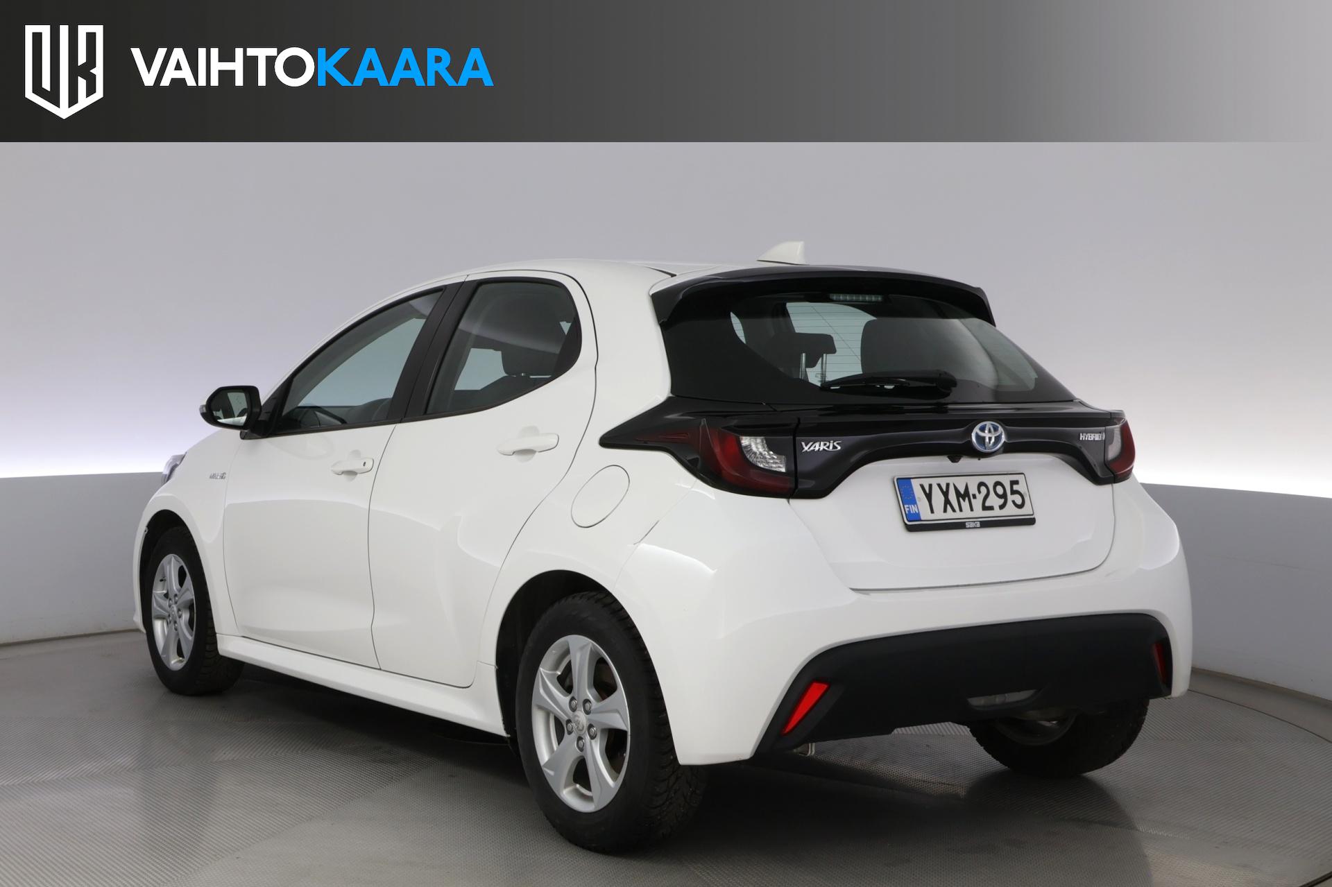 TOYOTA Yaris 4