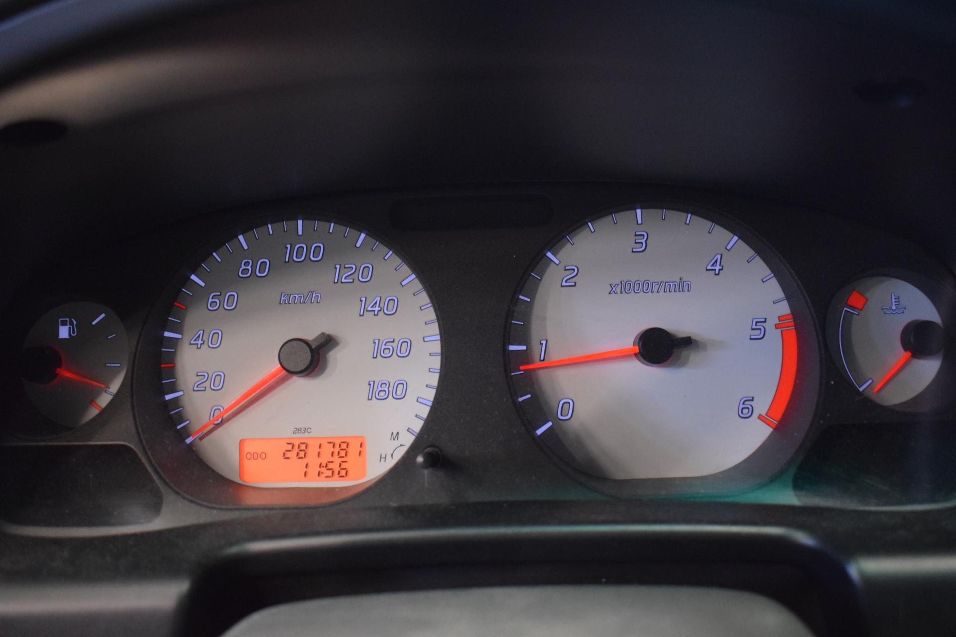 NISSAN NP300 2008