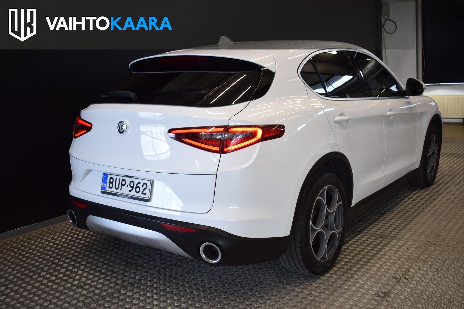 ALFA ROMEO Stelvio 5