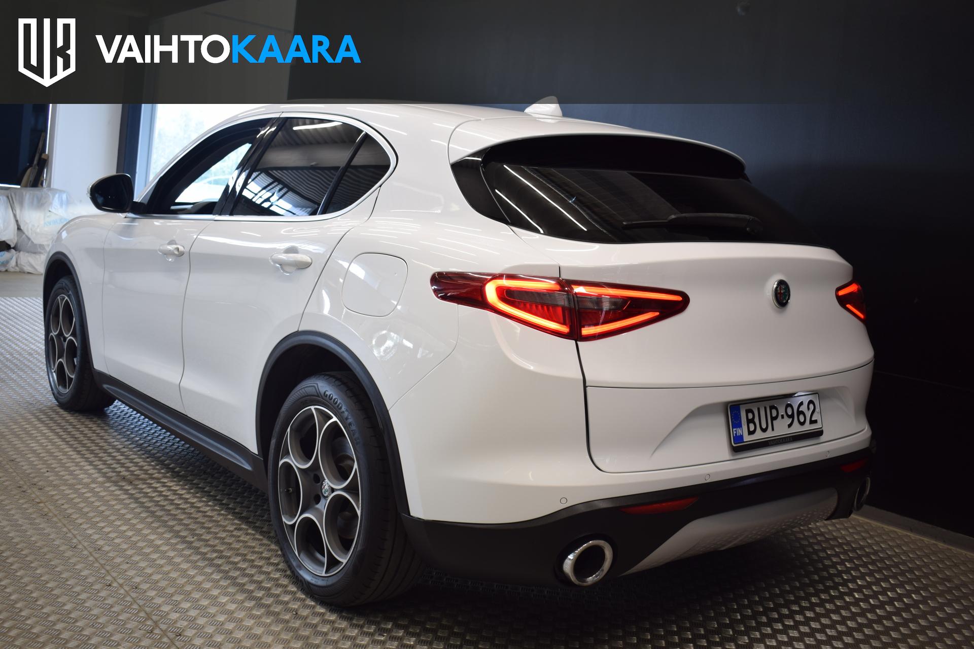 ALFA ROMEO Stelvio 7