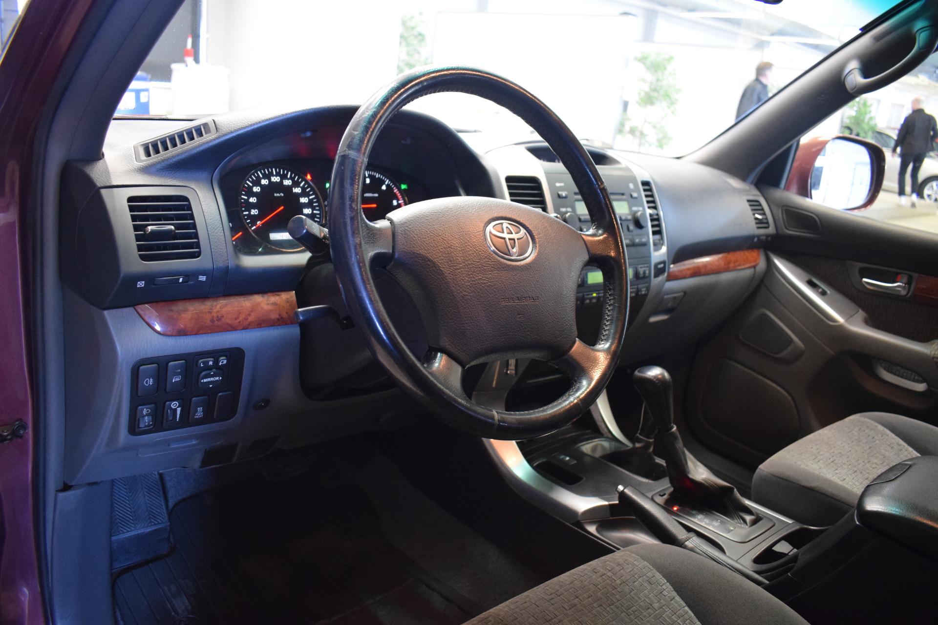 TOYOTA Land Cruiser 2007