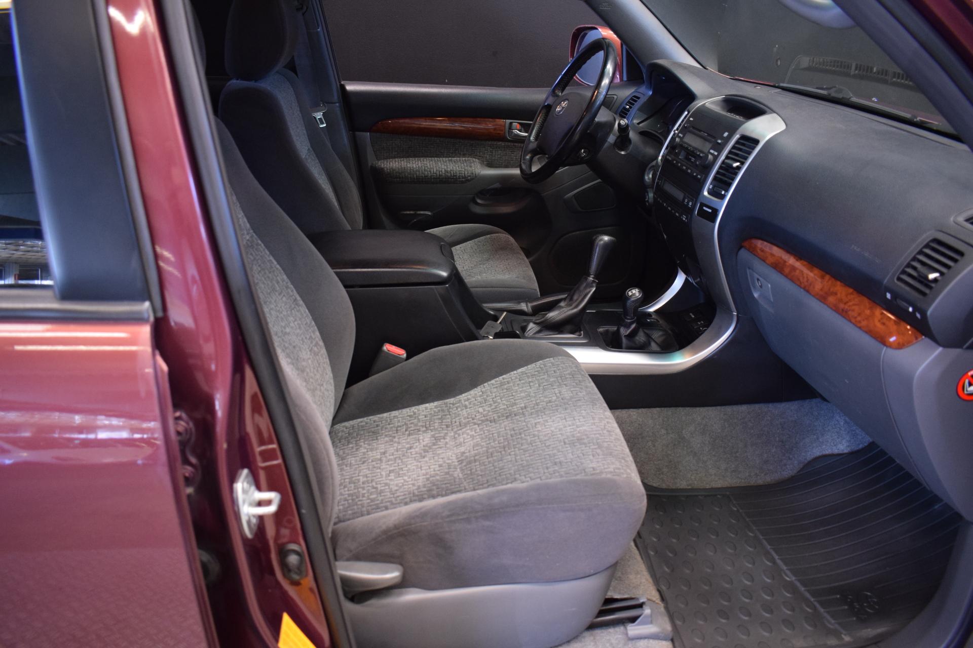 TOYOTA Land Cruiser 2007