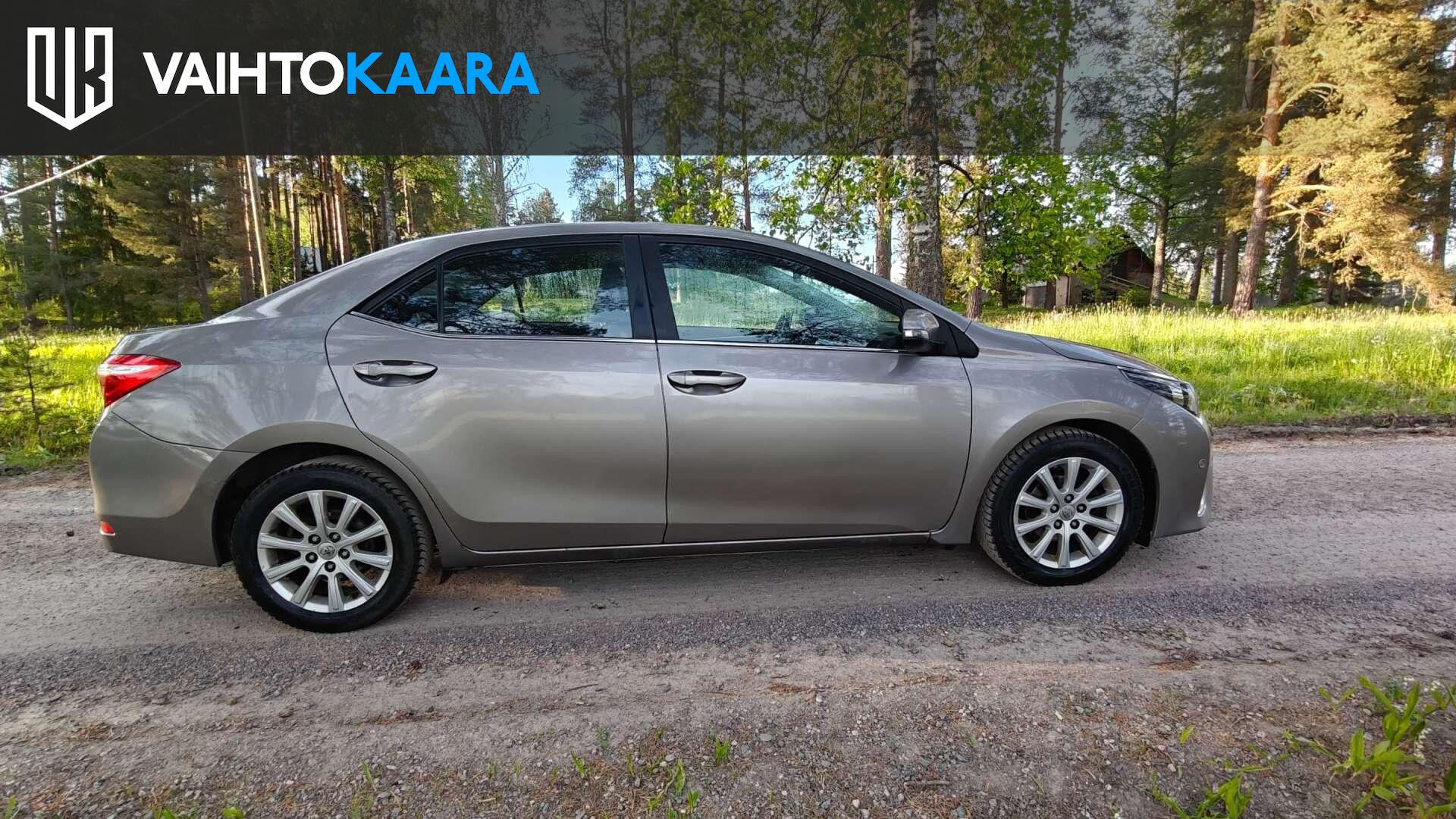 TOYOTA Corolla 2014
