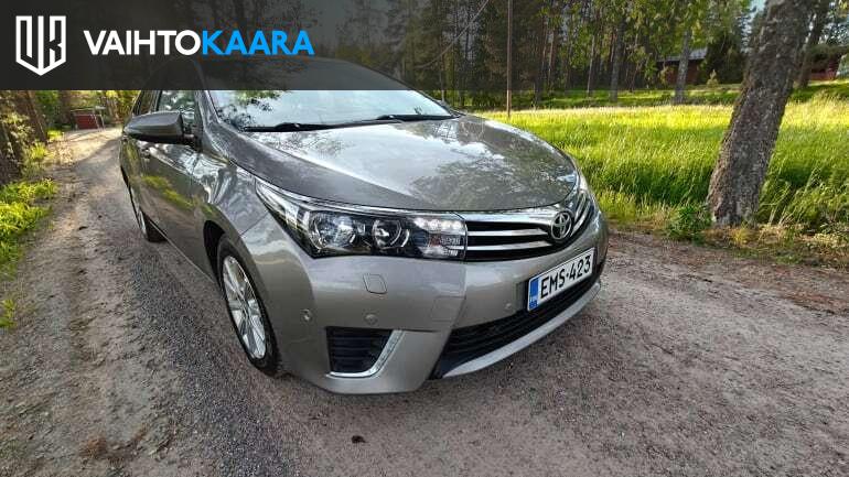 TOYOTA Corolla 2014