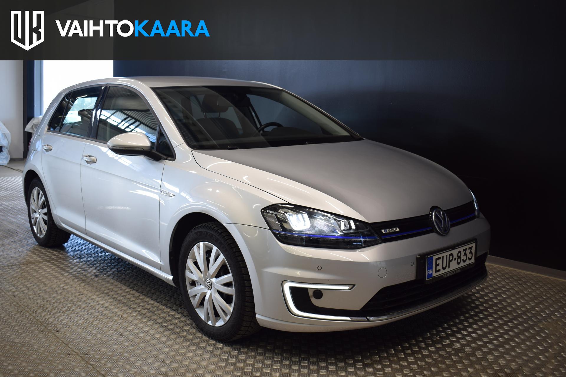 VOLKSWAGEN Golf 2016