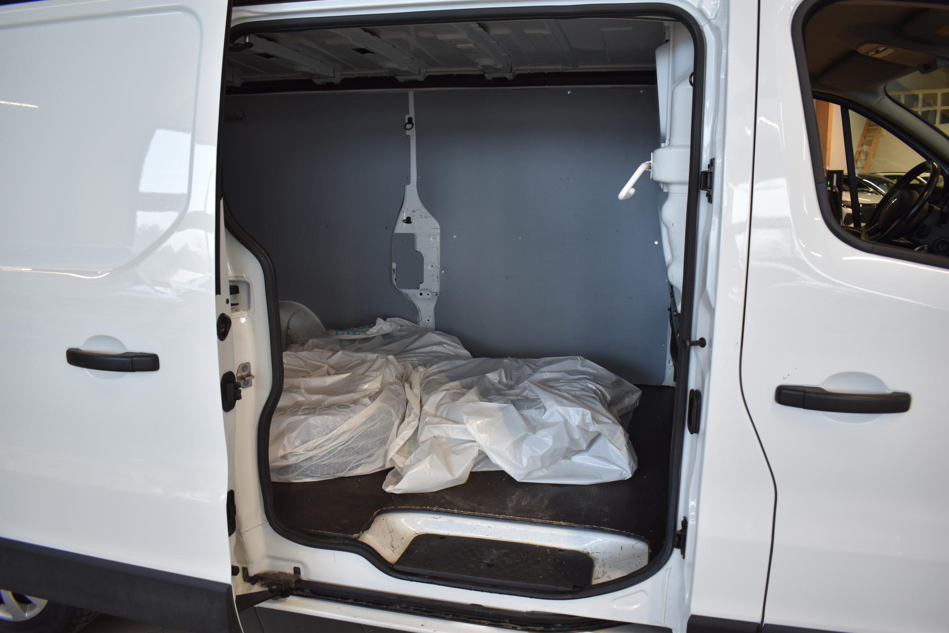 RENAULT Trafic 2020