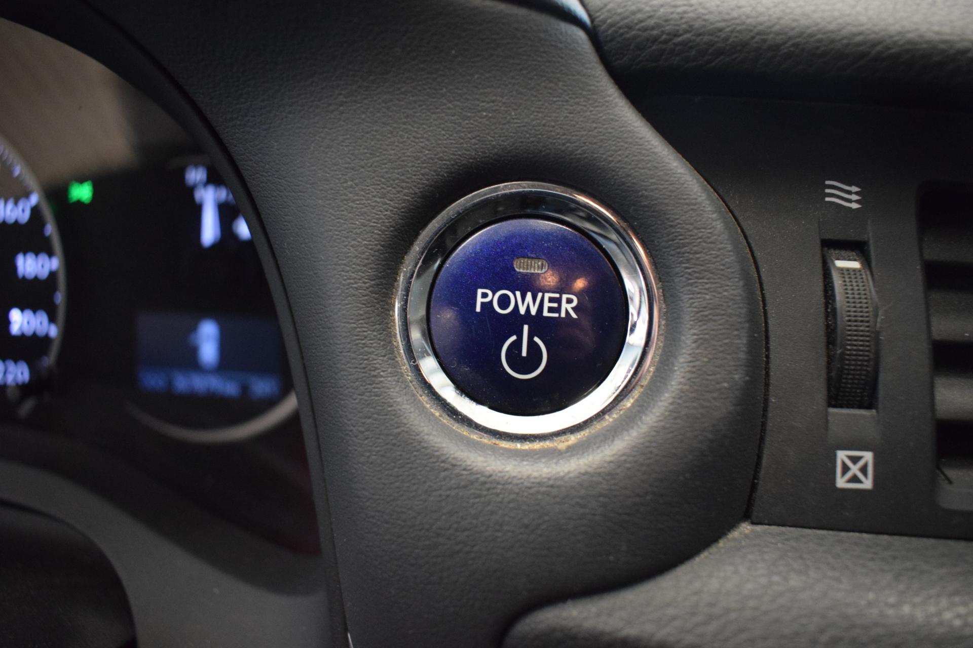 LEXUS CT 2012