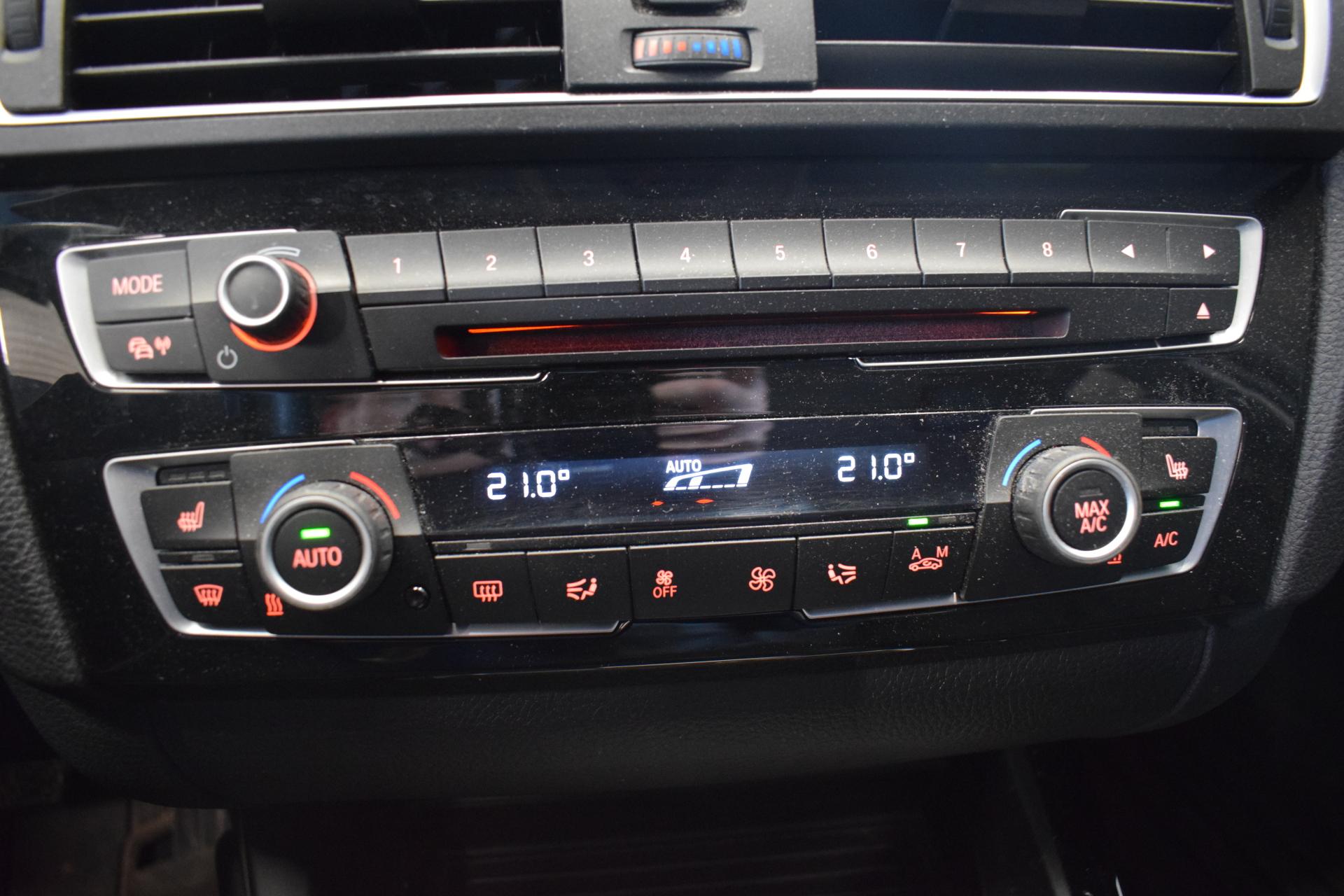 BMW 120 2016