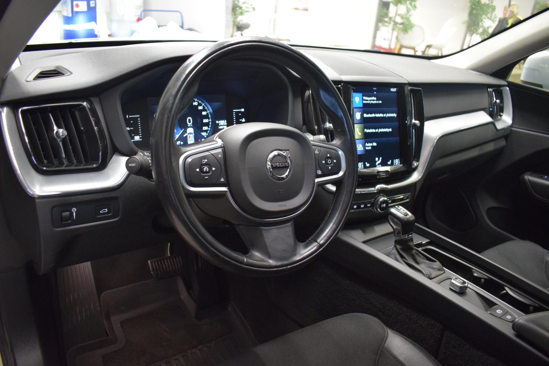 VOLVO XC60 12