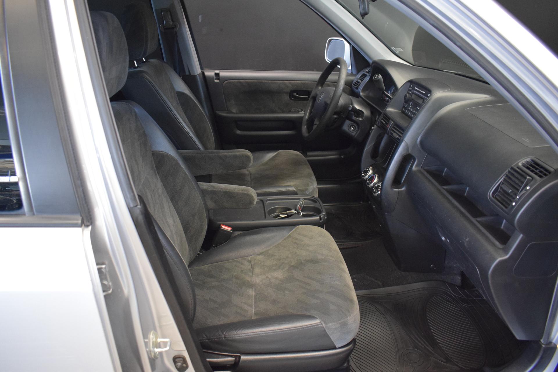 HONDA CR-V 2003