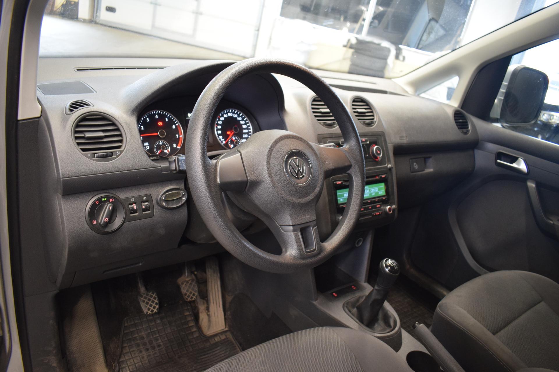 VOLKSWAGEN Caddy 2014