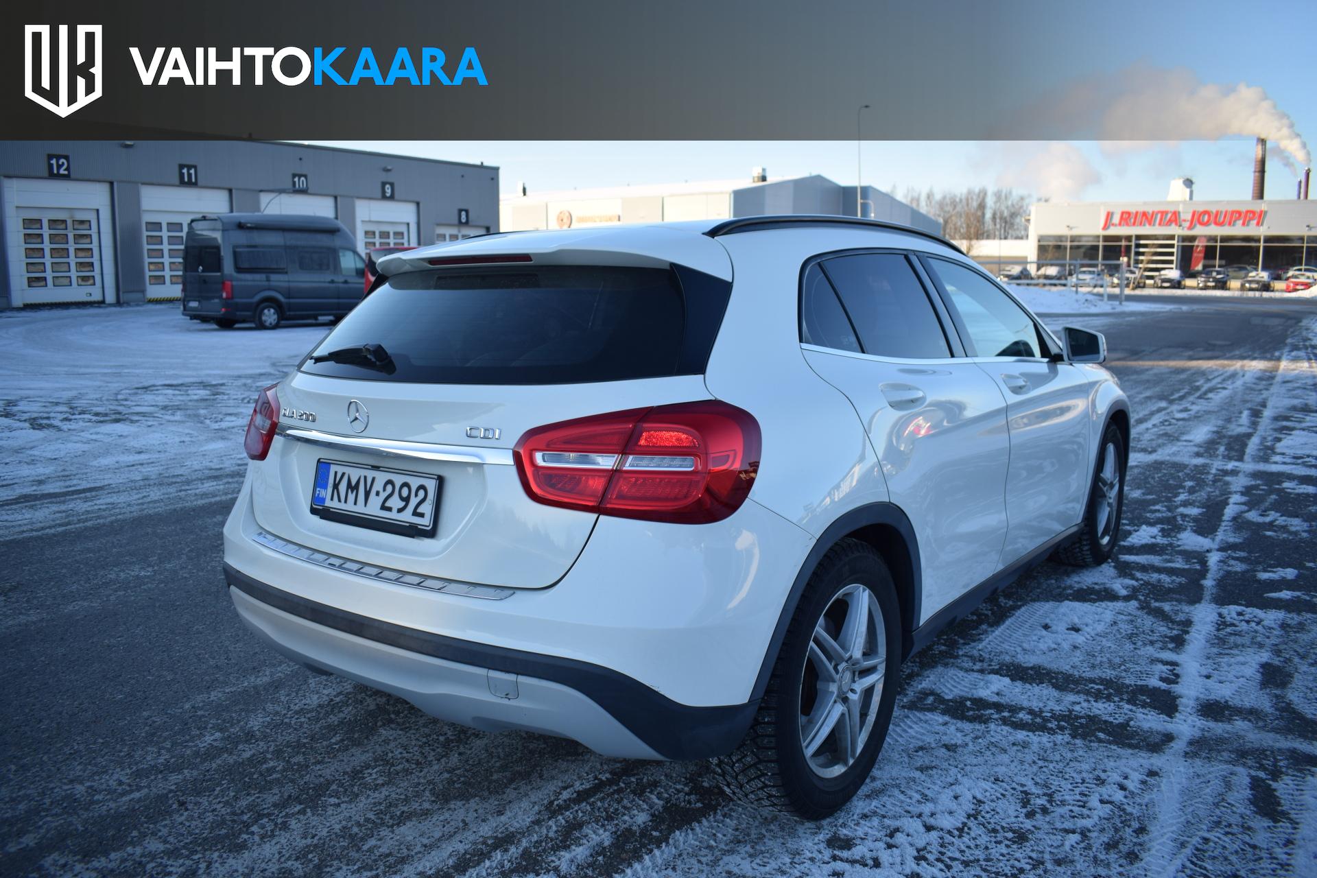 MERCEDES-BENZ GLA 2015