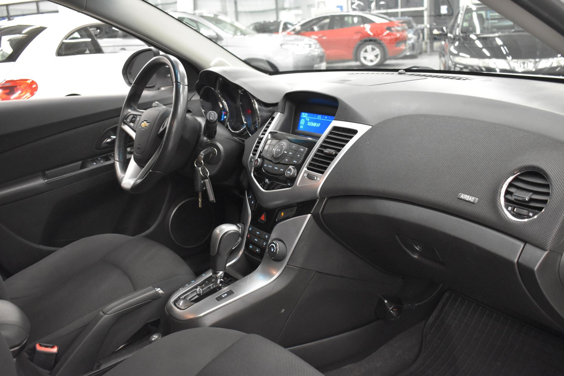 CHEVROLET Cruze 2012